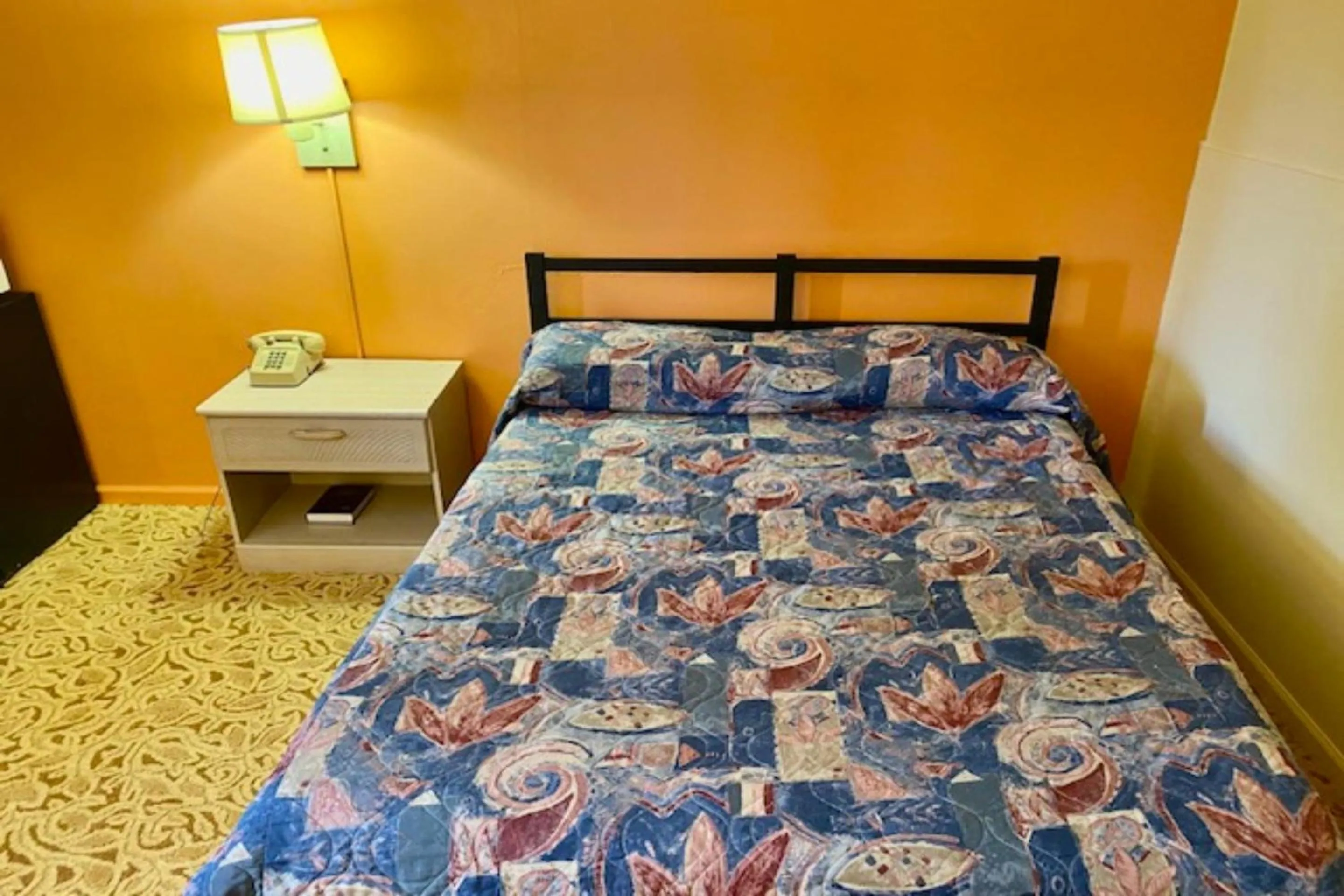 Bedroom, Bed in Red Carpet Inn & Suites Lima -Listing Partner