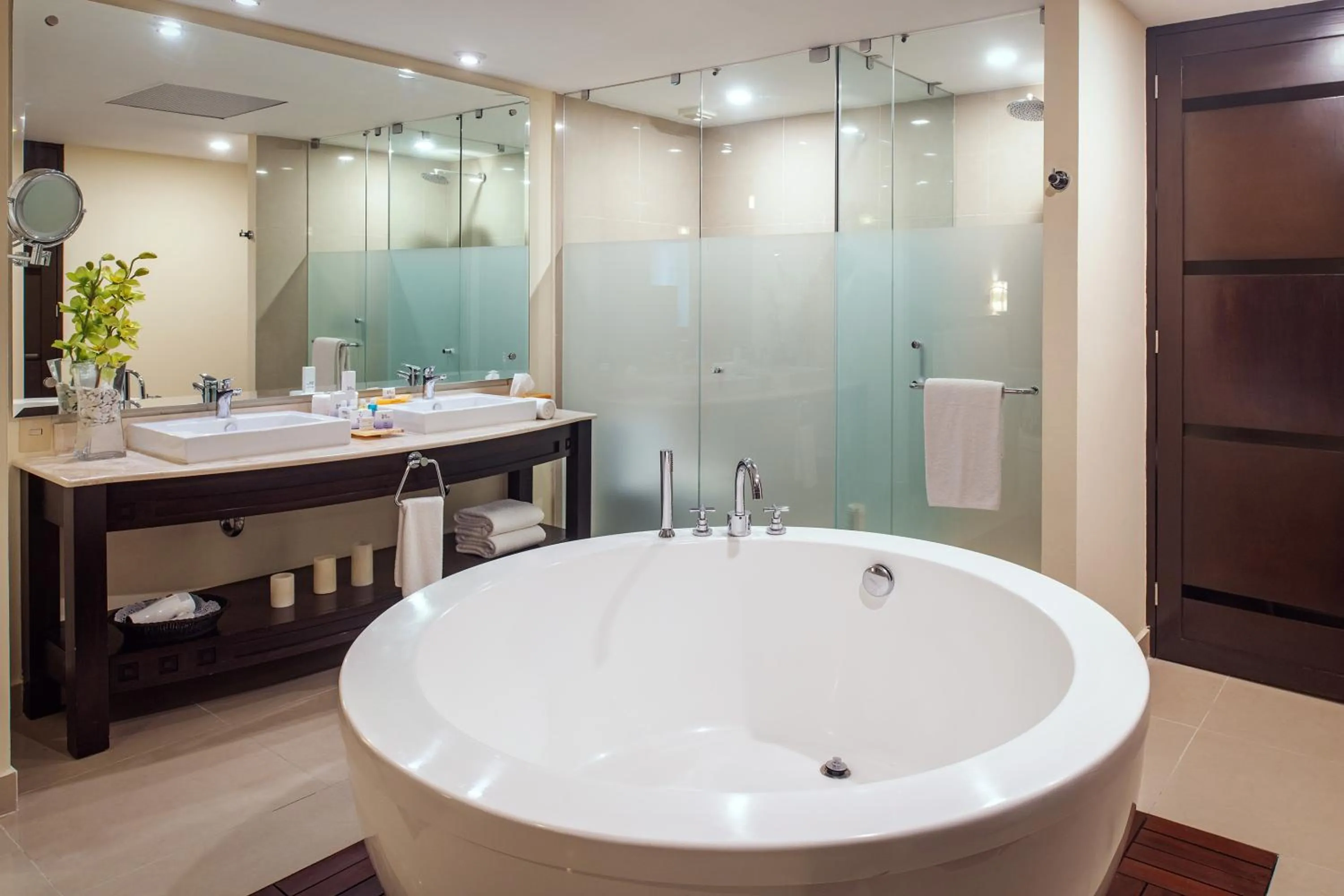 Shower in Fiesta Americana Riviera Nayarit Resort All Inclusive & Spa