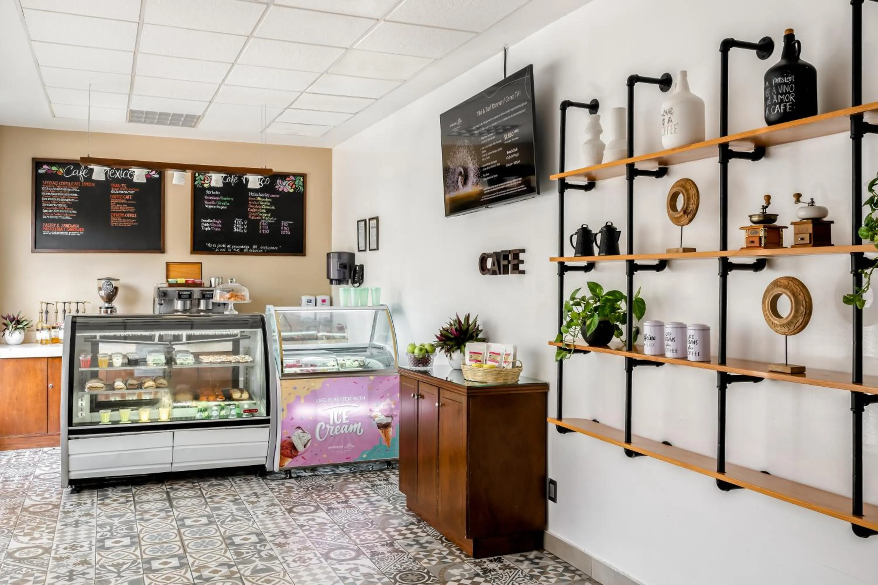 Food and drinks in Fiesta Americana Riviera Nayarit Resort All Inclusive & Spa