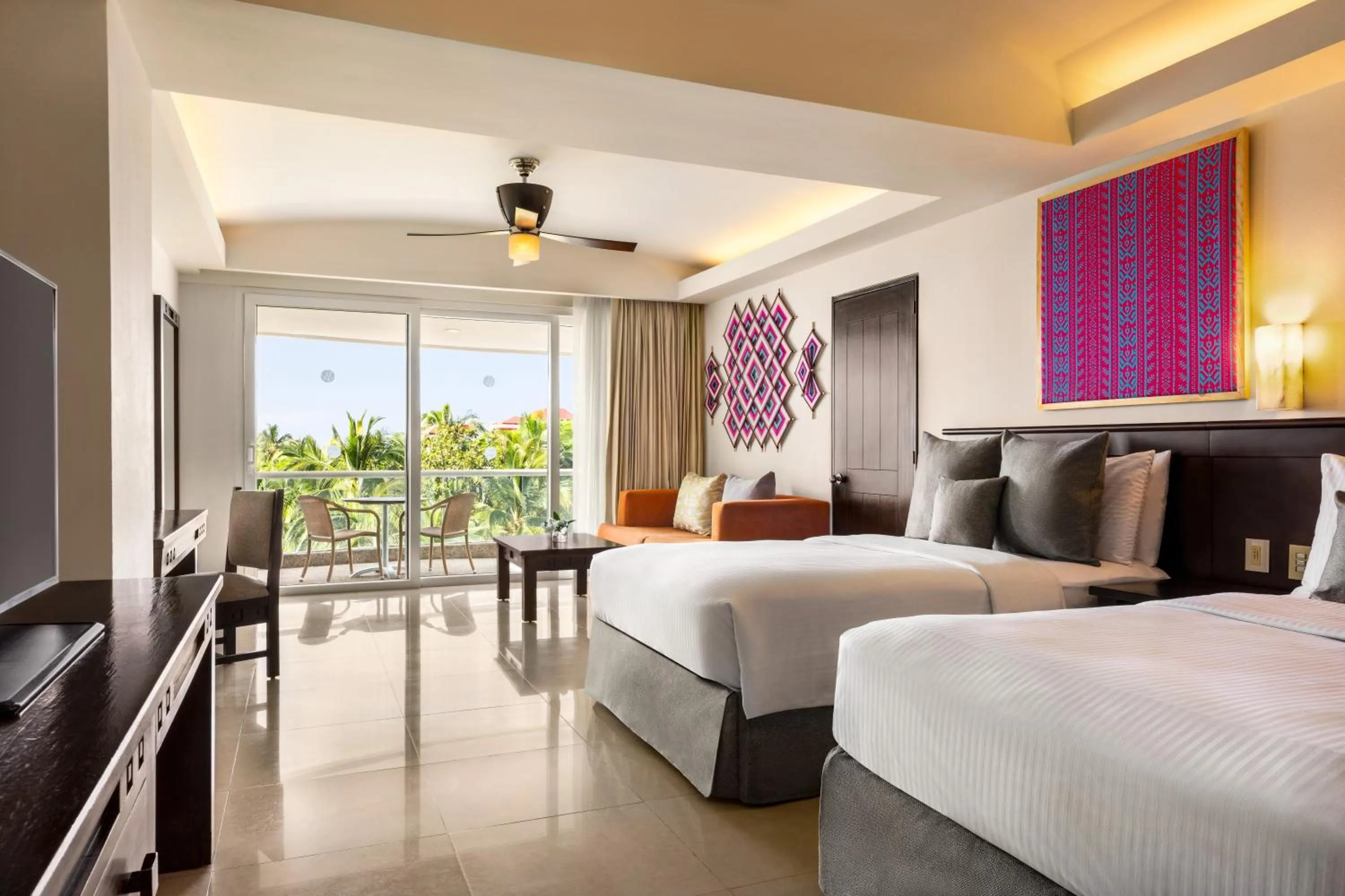 Communal lounge/ TV room, Bed in Fiesta Americana Riviera Nayarit Resort All Inclusive & Spa