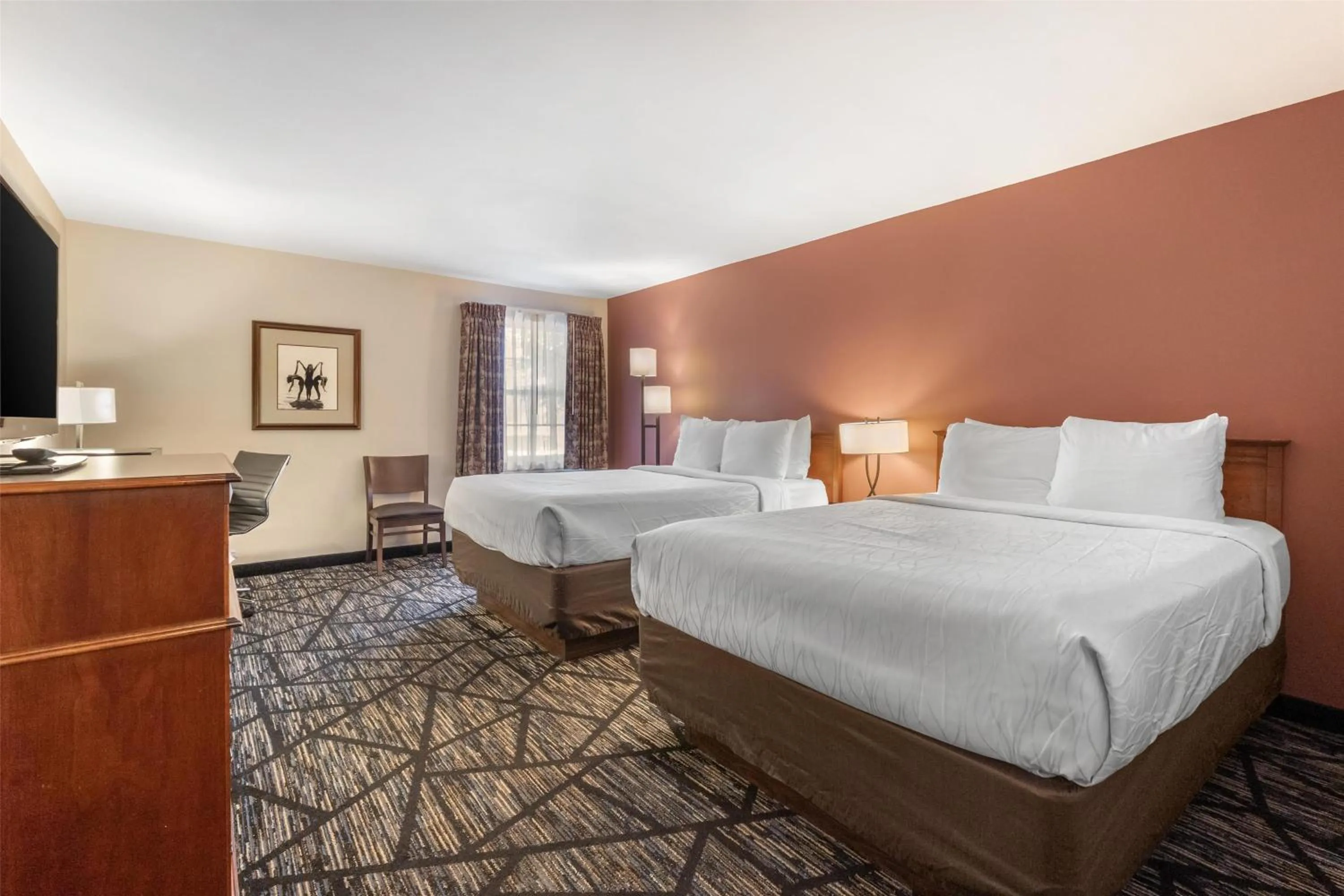 Bedroom, Bed in SureStay Plus Hotel by Best Western Auburn