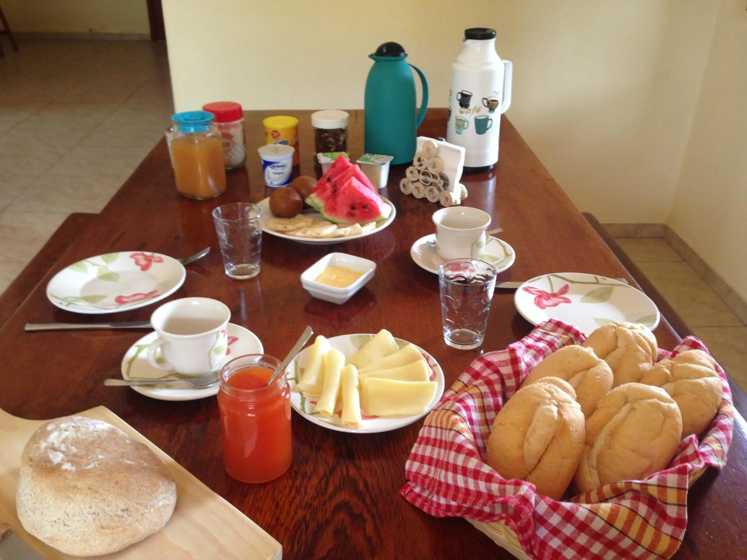 Buffet breakfast in Pousada Muiraquitã