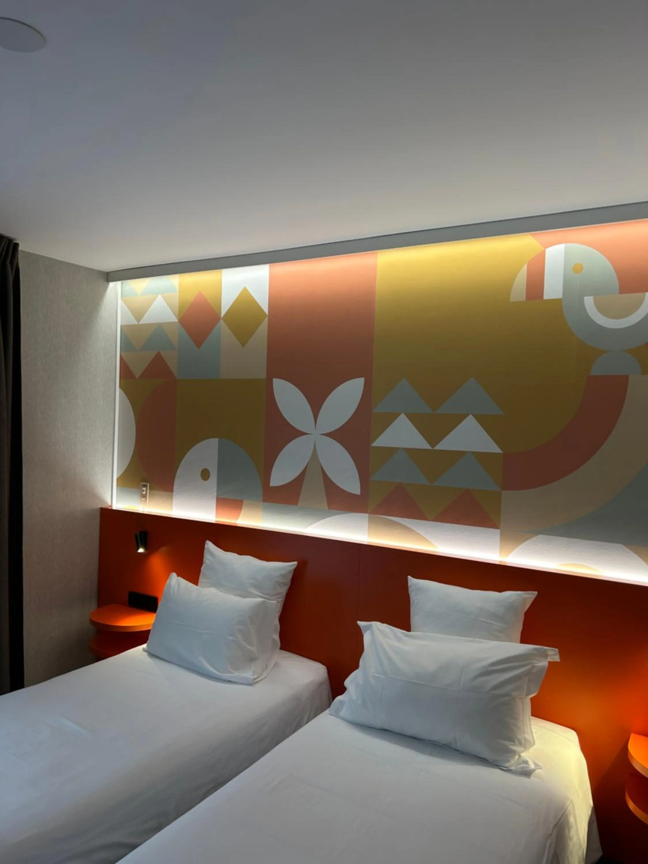 Bed in Urban Style L'Etape