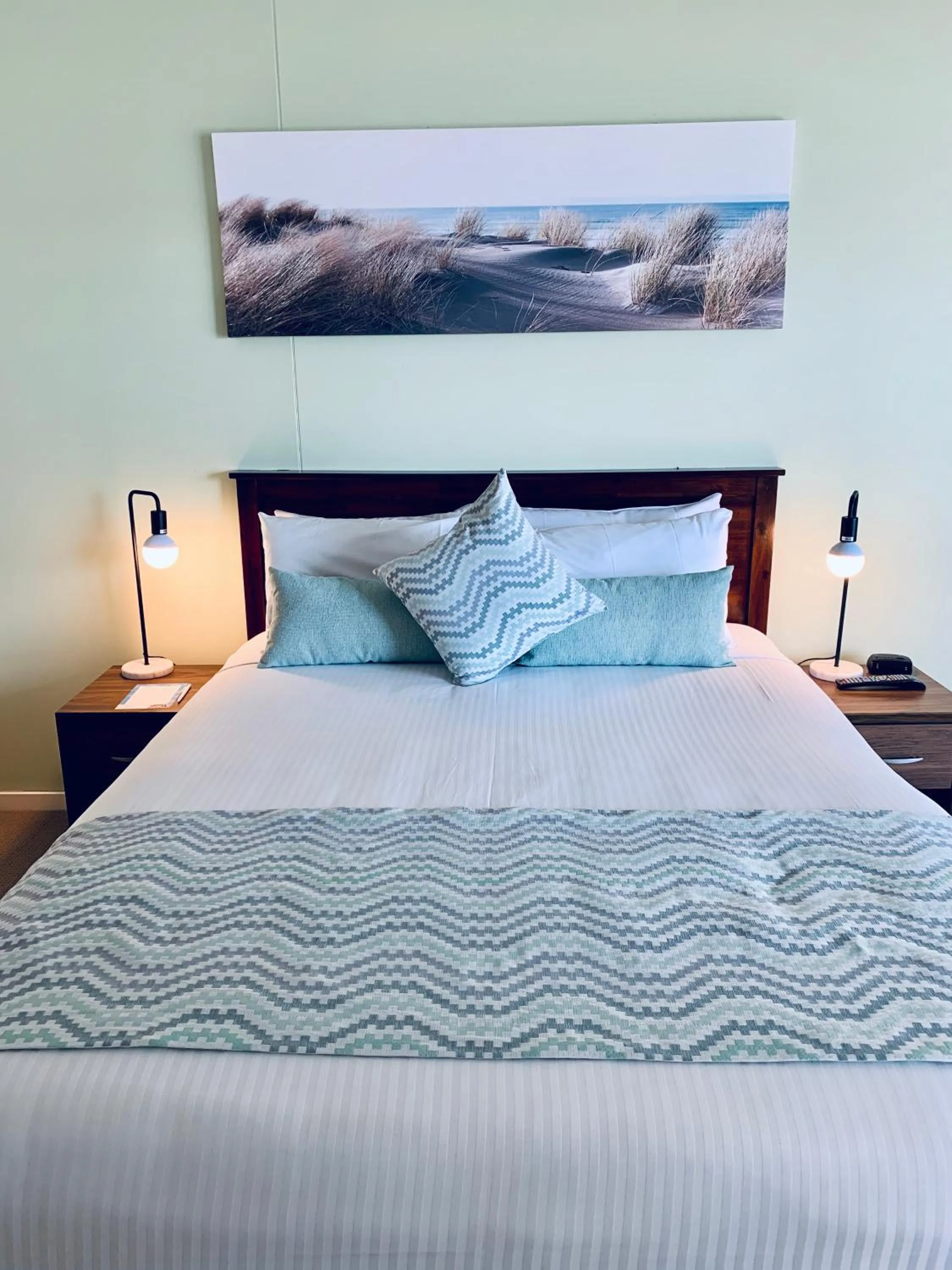 Bed in Ocean Views Resort Caloundra