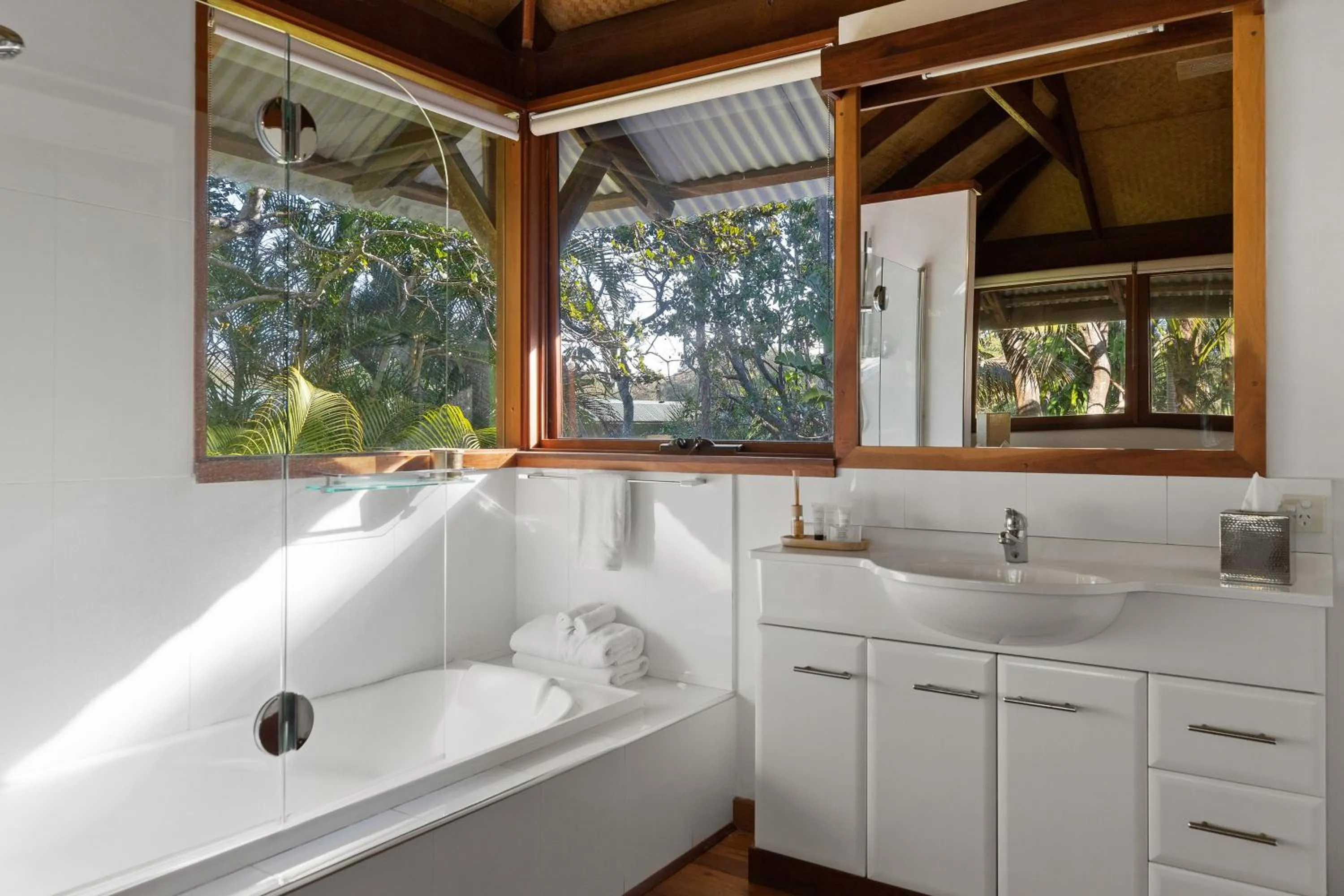 Bathroom in Garden Burees