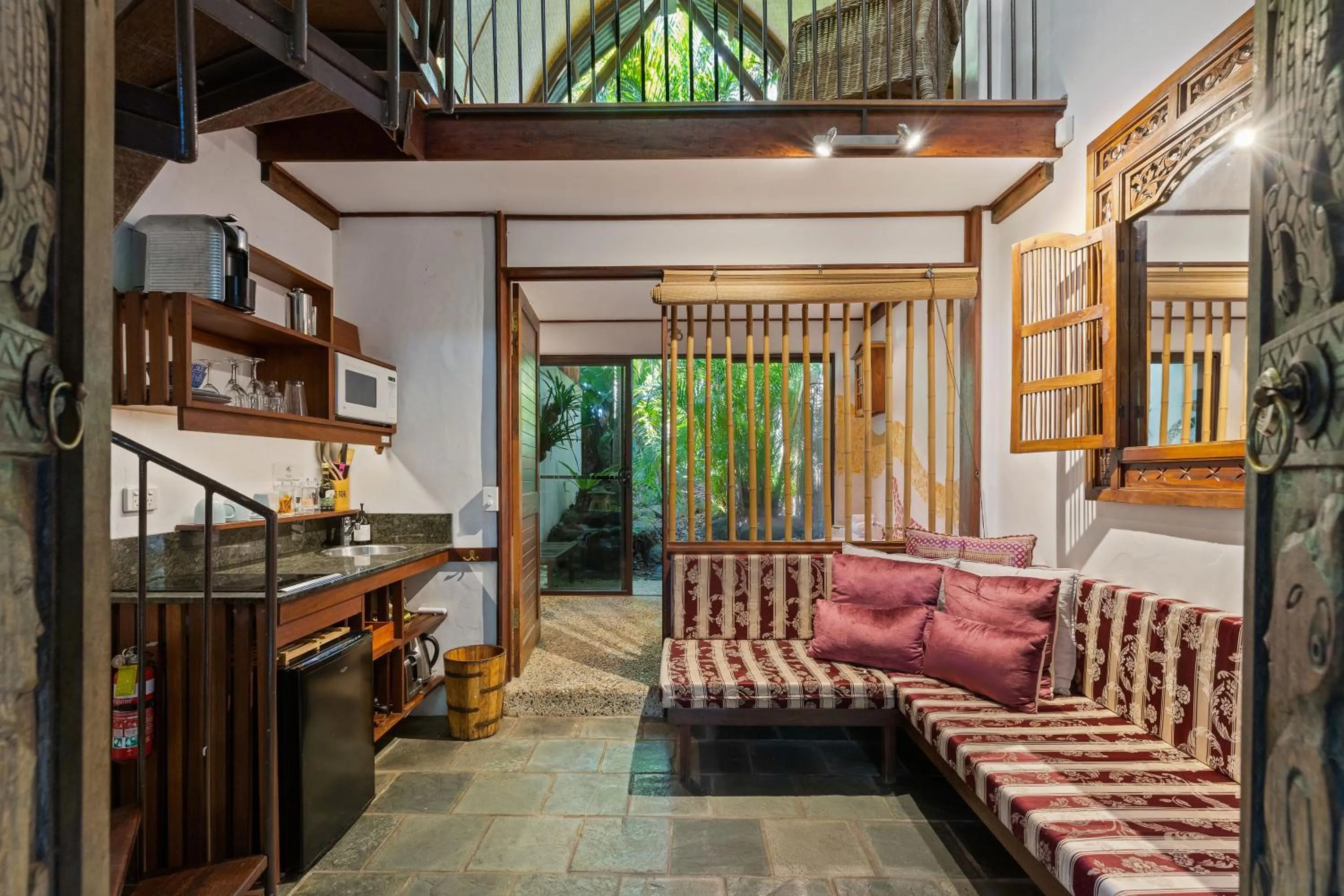 Coffee/tea facilities in Garden Burees