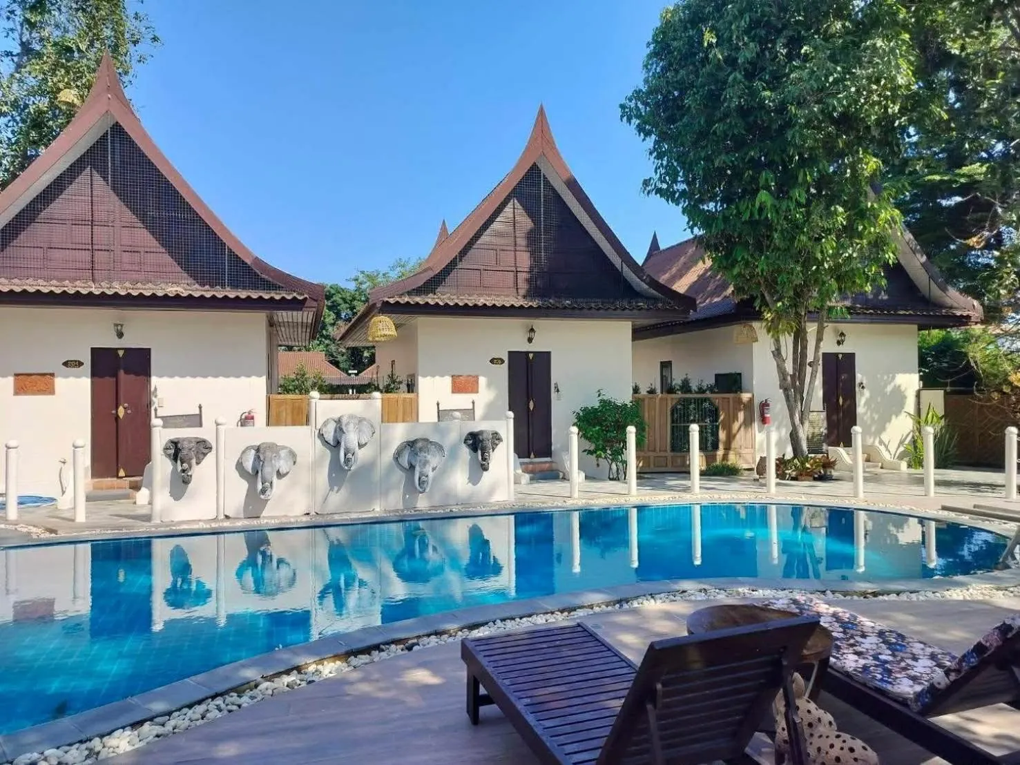 Pludhaya Resort & Spa