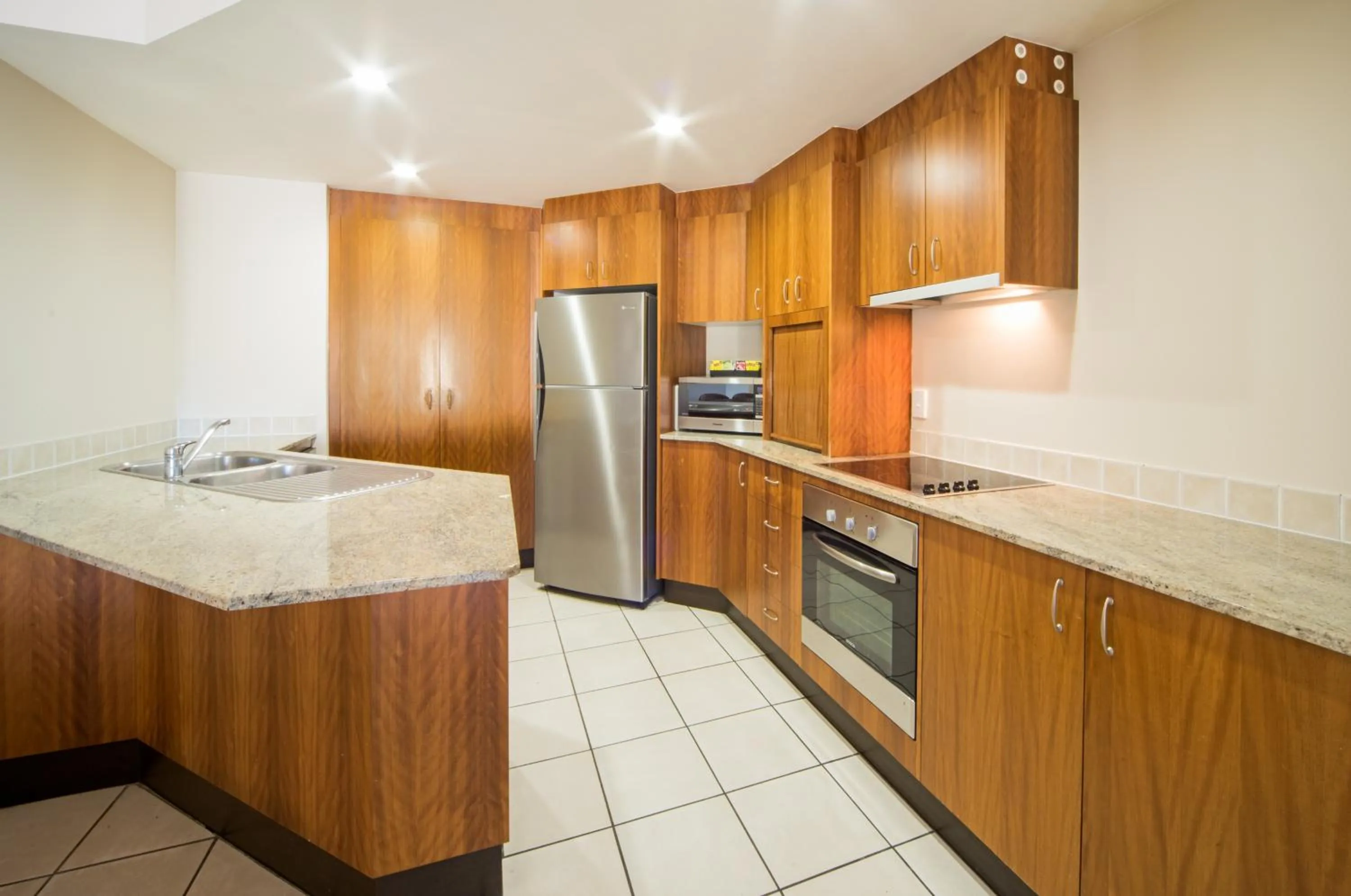 Portside Whitsunday Luxury Holiday Apartments