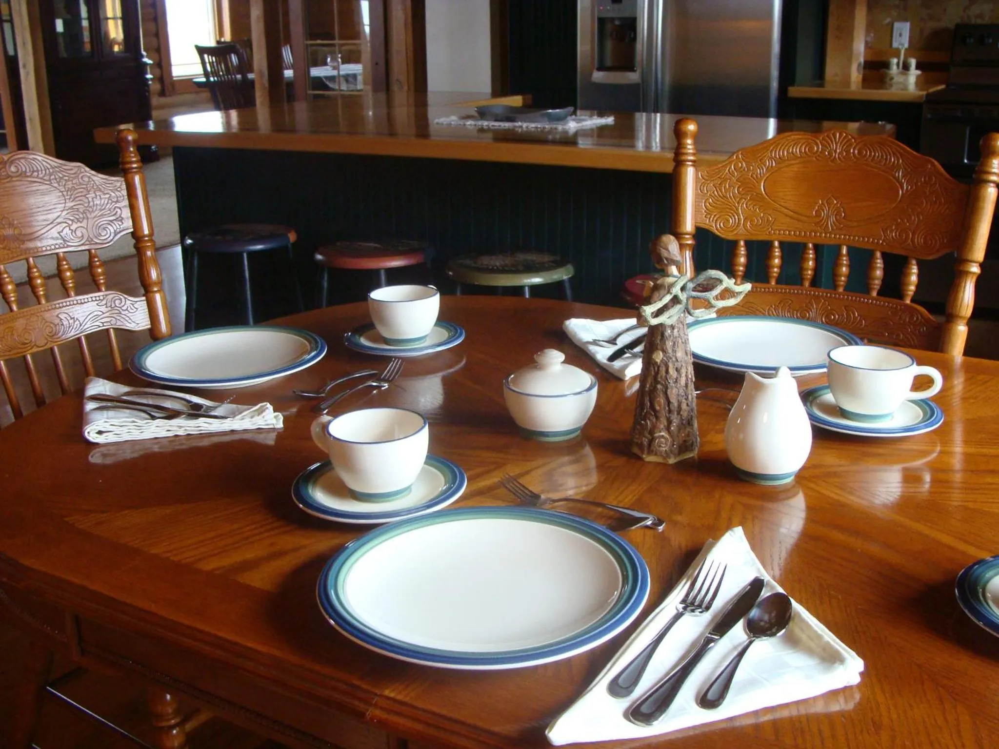 Dining area in A Breath of Heaven B&B