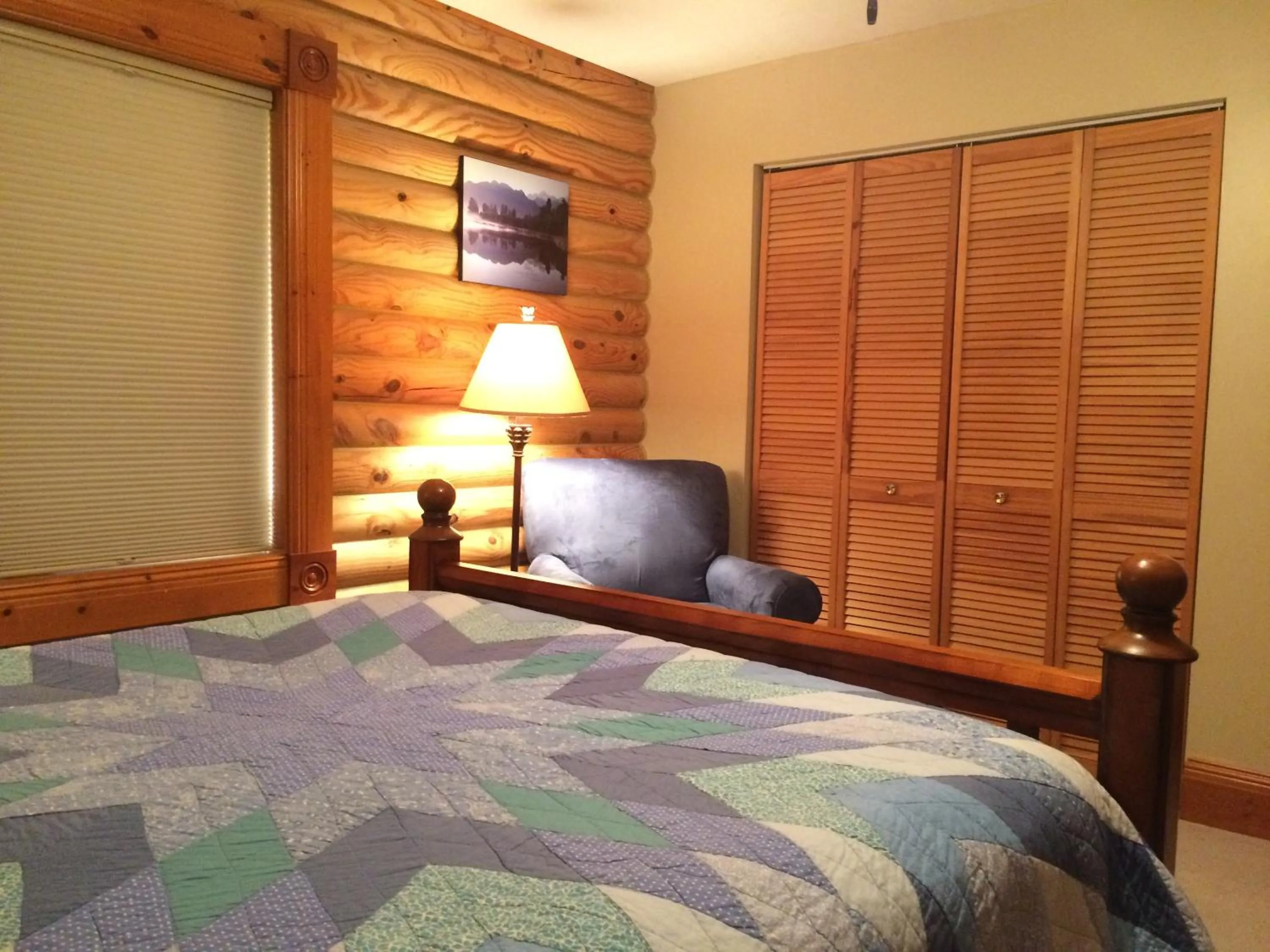 Bedroom, Bed in A Breath of Heaven B&B