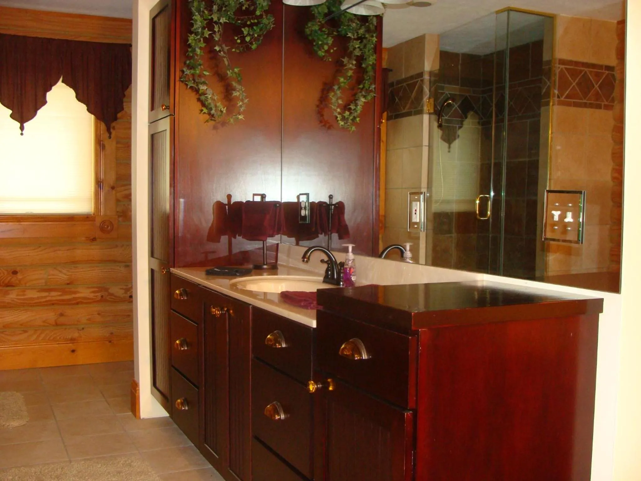 Bathroom in A Breath of Heaven B&B