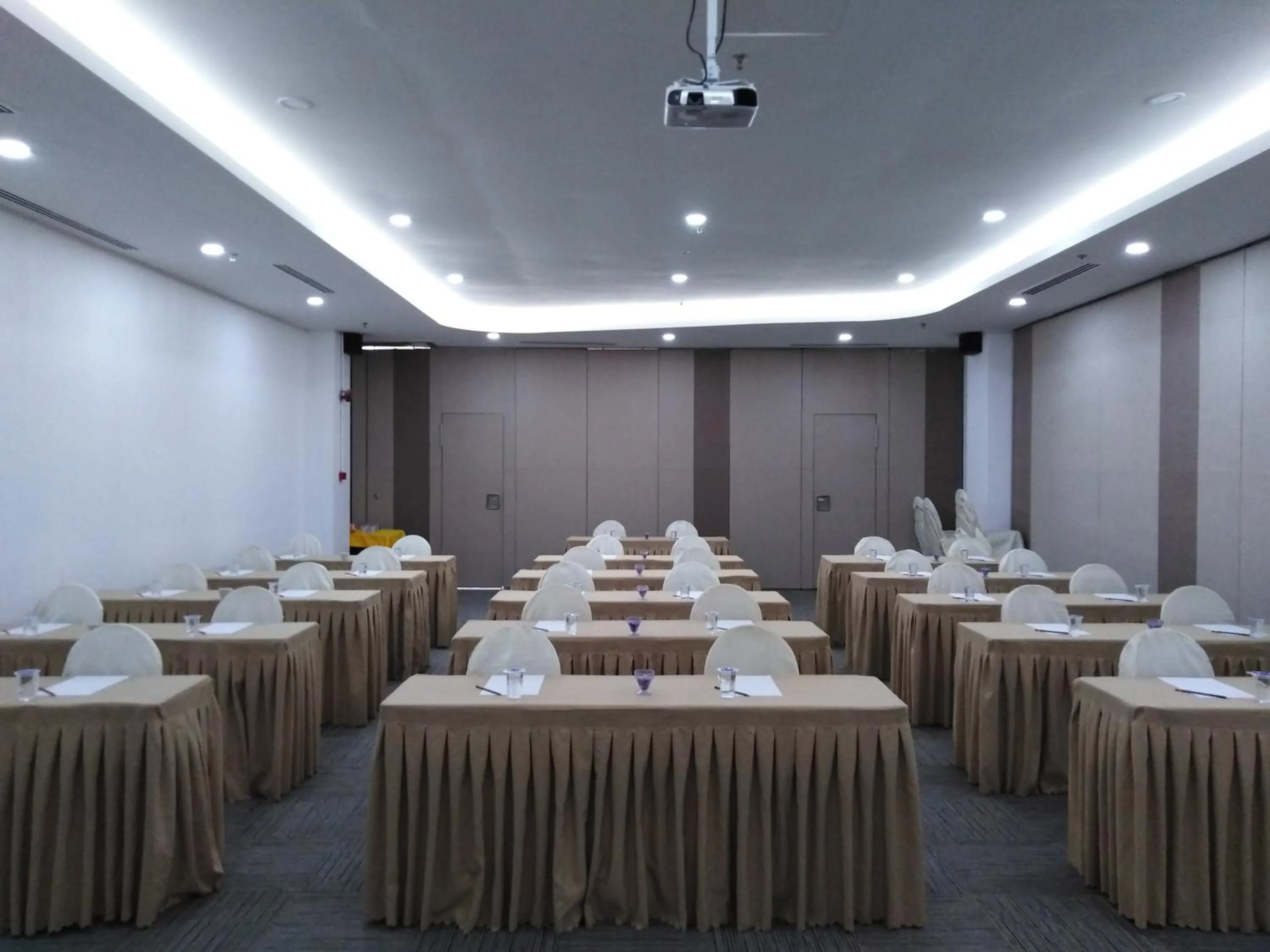 Business facilities in Hotel Langkasuka Langkawi