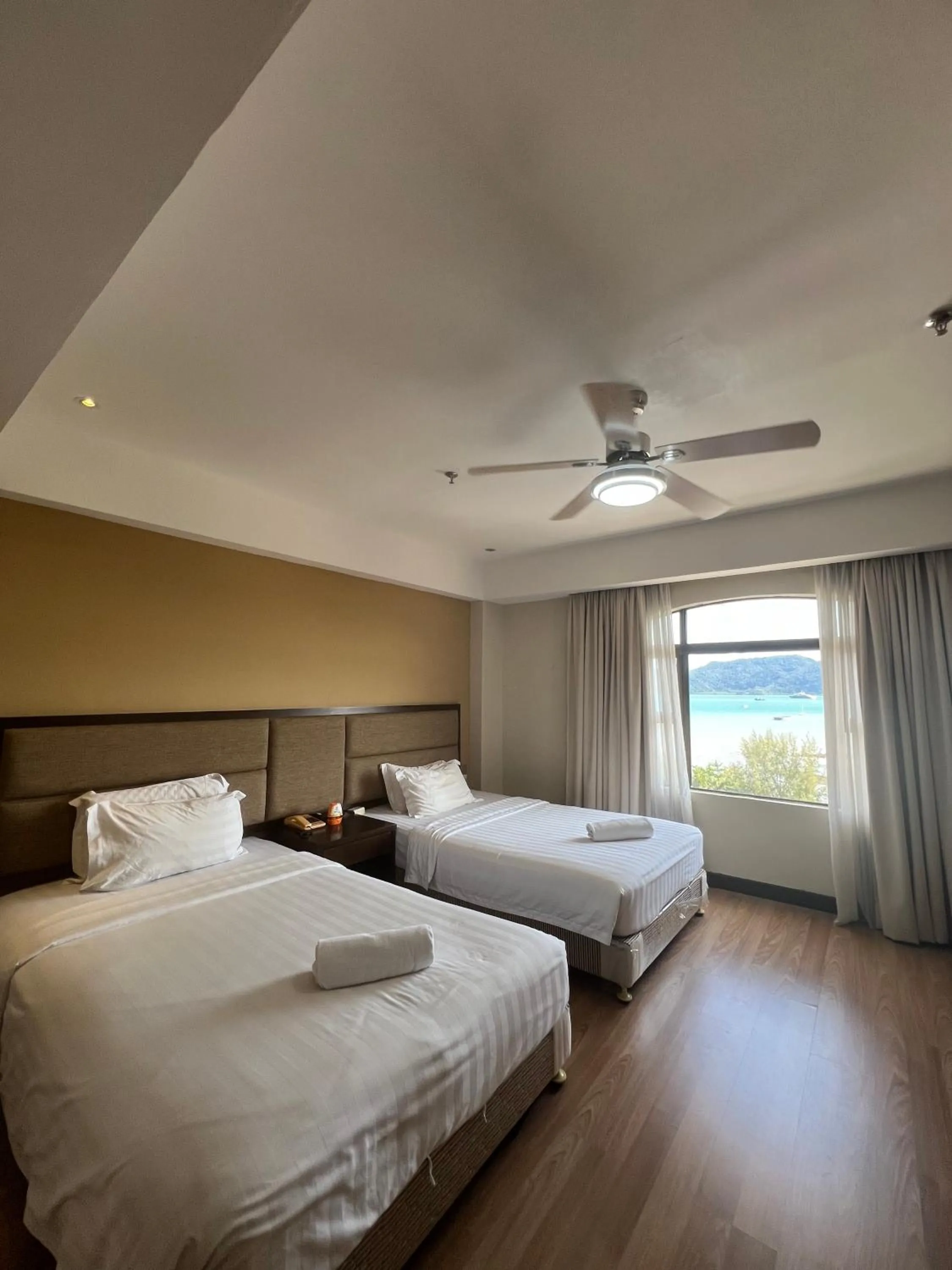 Bed in Hotel Langkasuka Langkawi