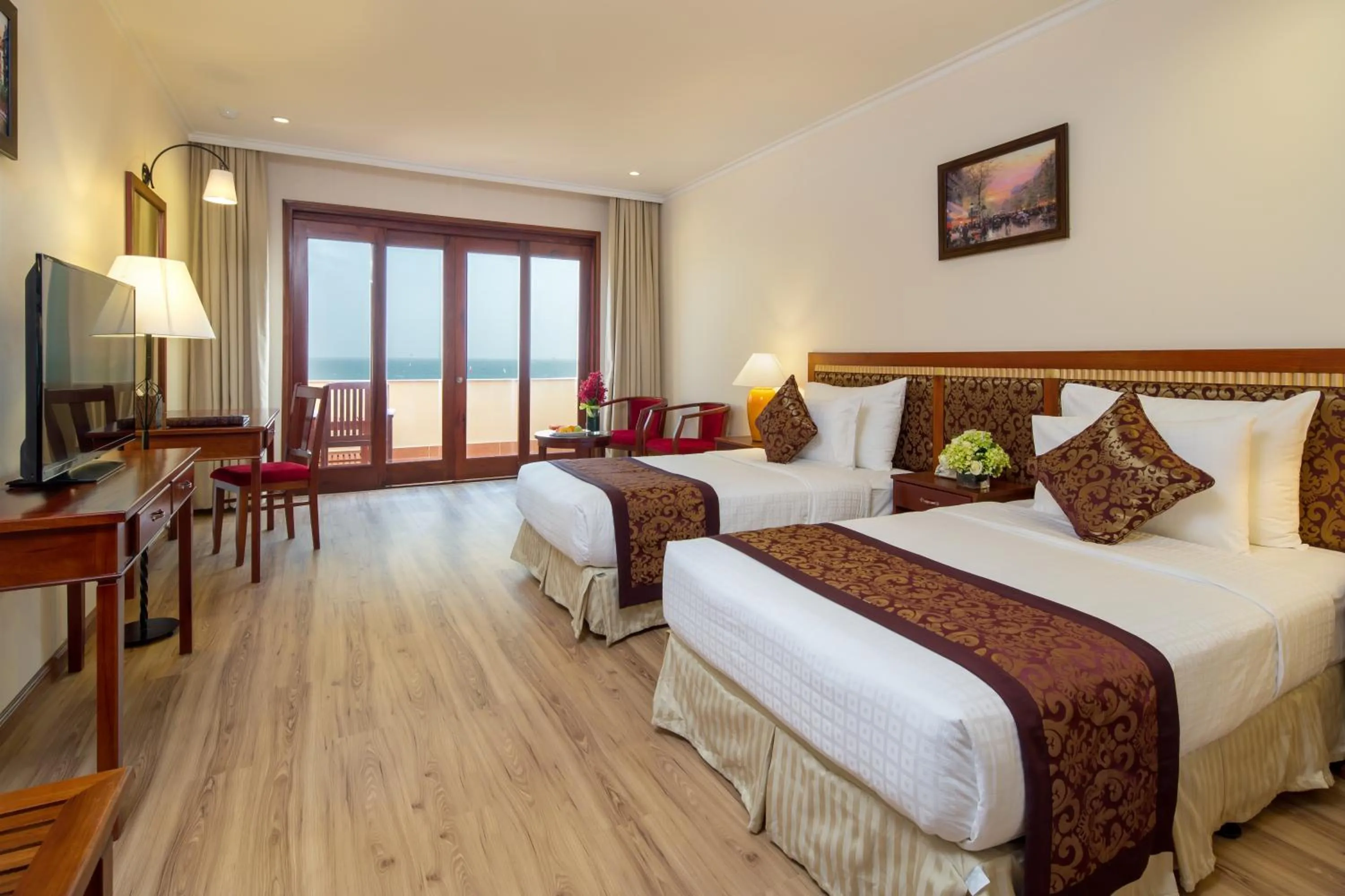 Bedroom, Bed in Sunny Beach Resort & Spa Mui Ne