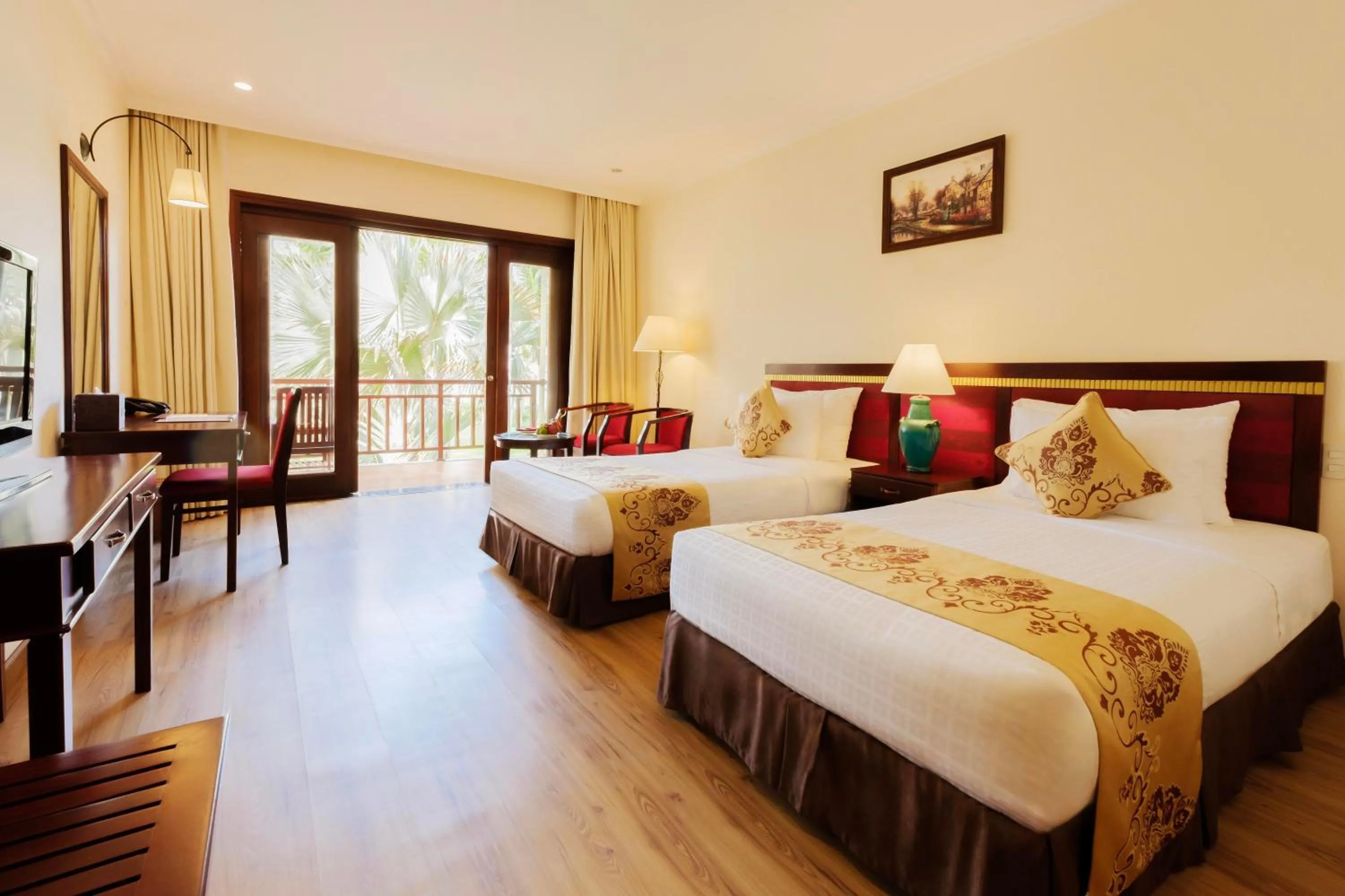 Photo of the whole room, Bed in Sunny Beach Resort & Spa Mui Ne