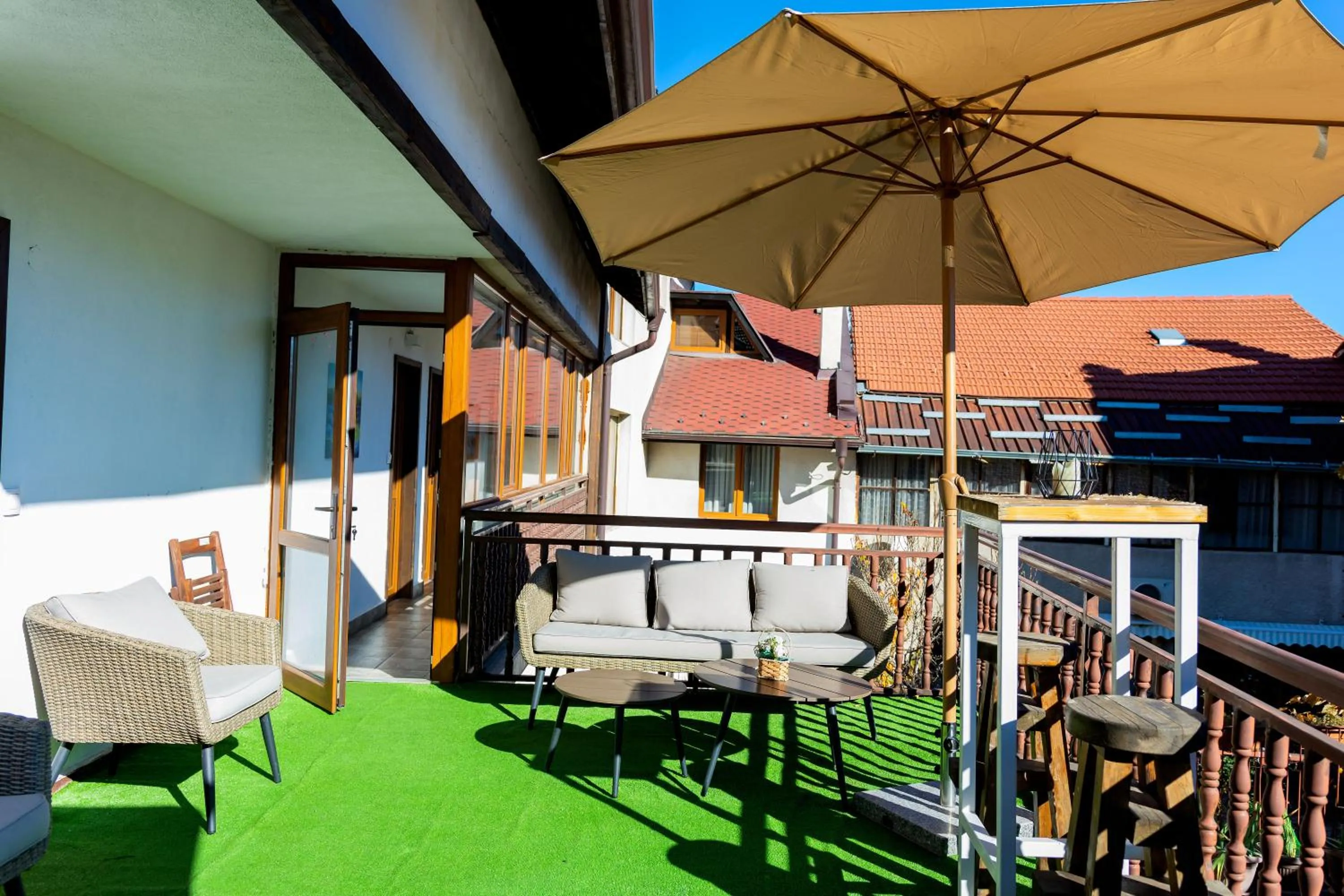 Velinov Boutique Hotel with Free Shuttle