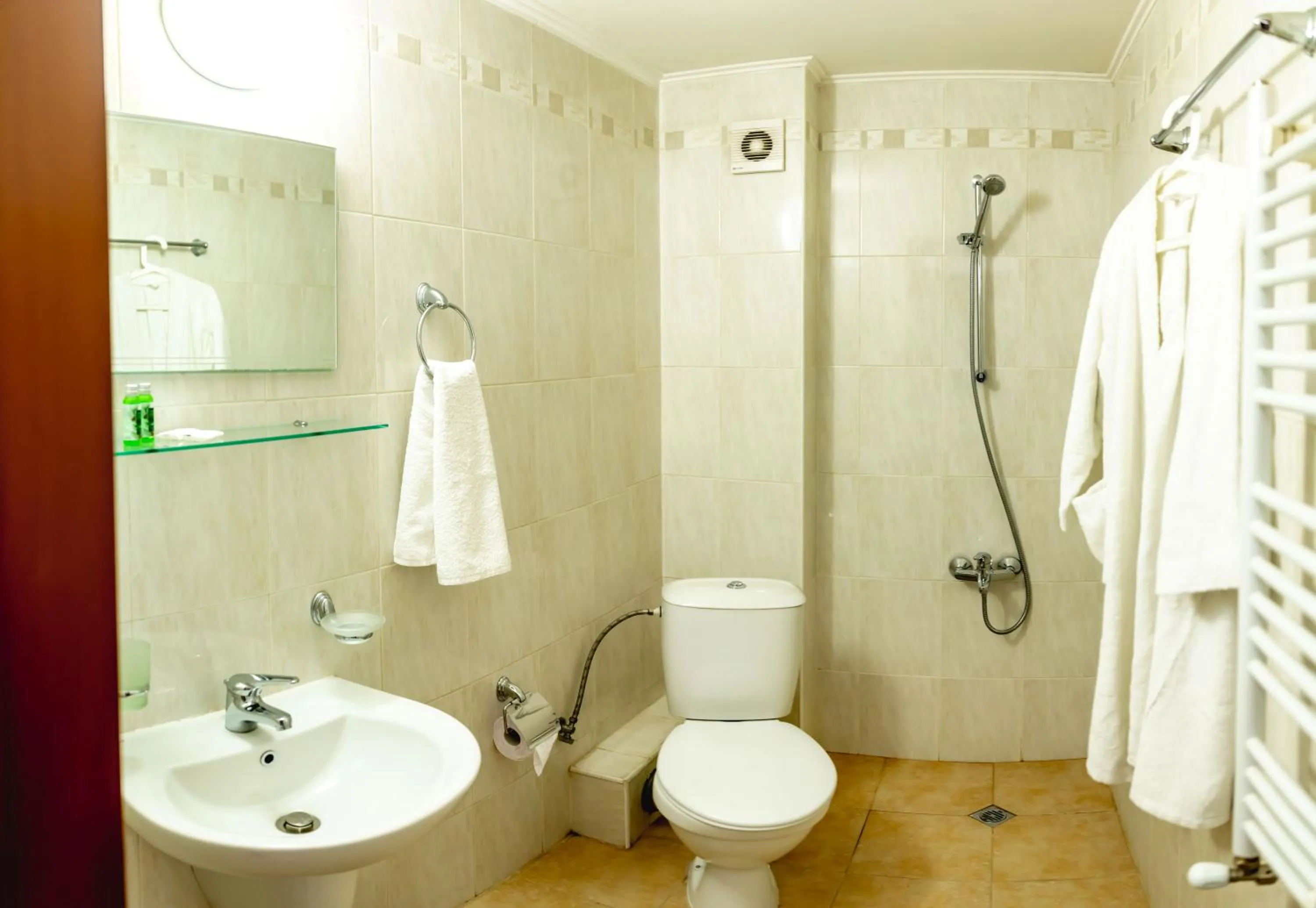 Shower in Velinov Boutique Hotel with Free Shuttle
