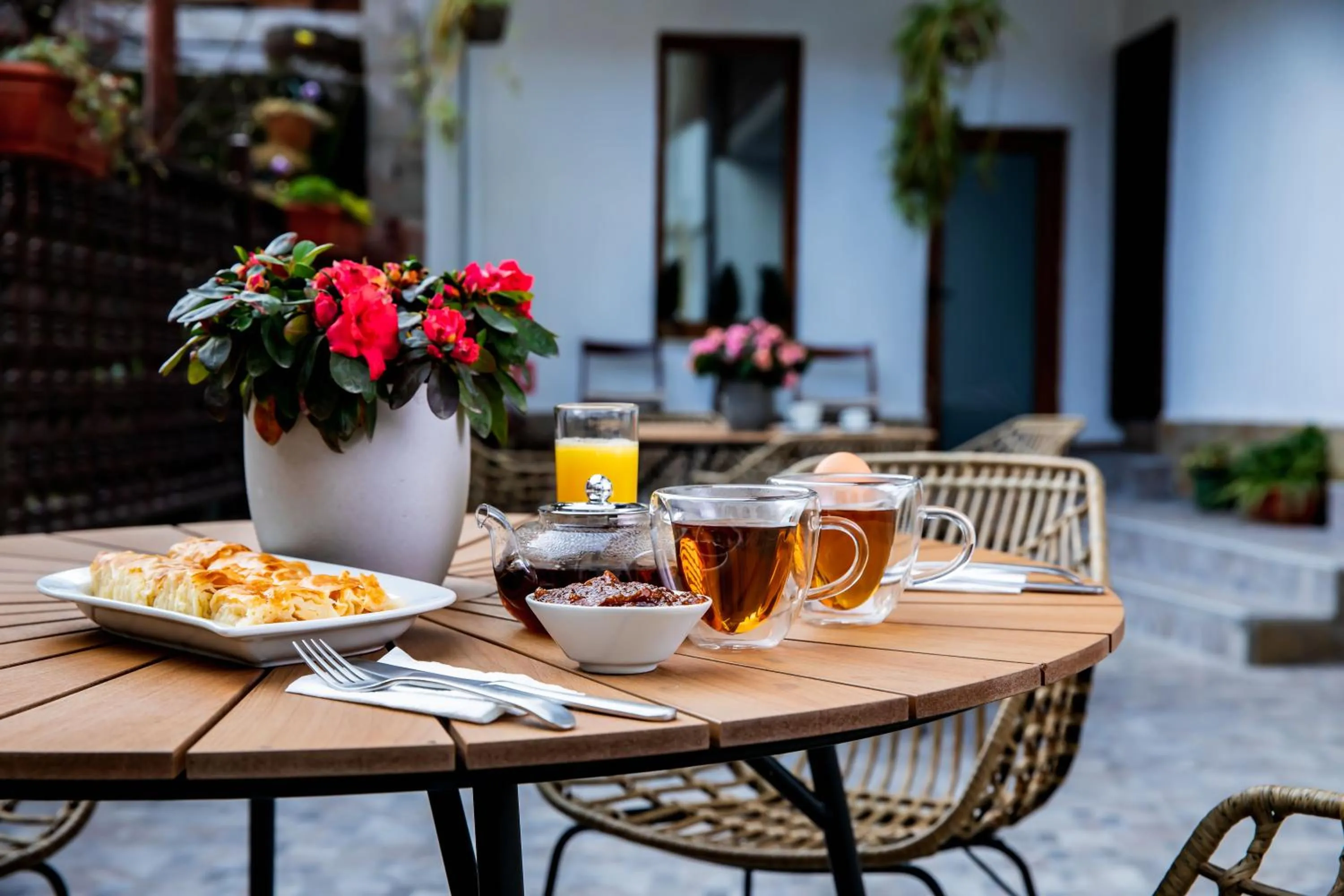 Food and drinks in Velinov Boutique Hotel with Free Shuttle