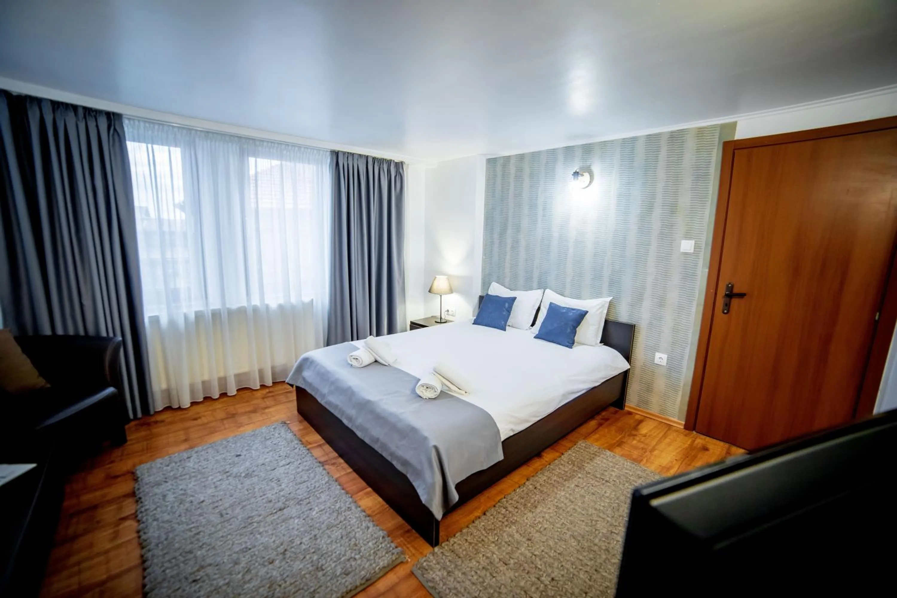 Bed in Velinov Boutique Hotel with Free Shuttle