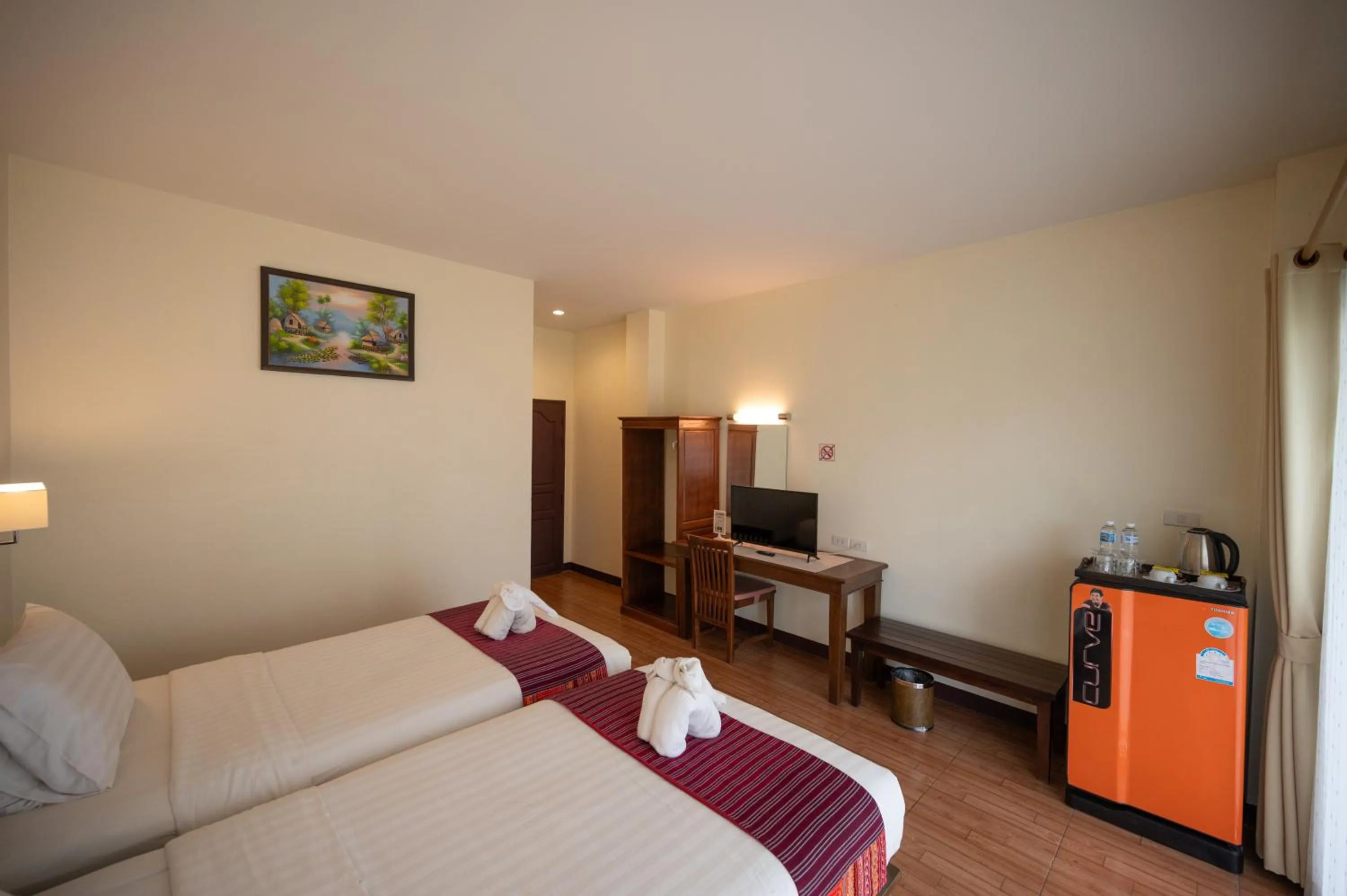 Bed in Riverside House Hotel