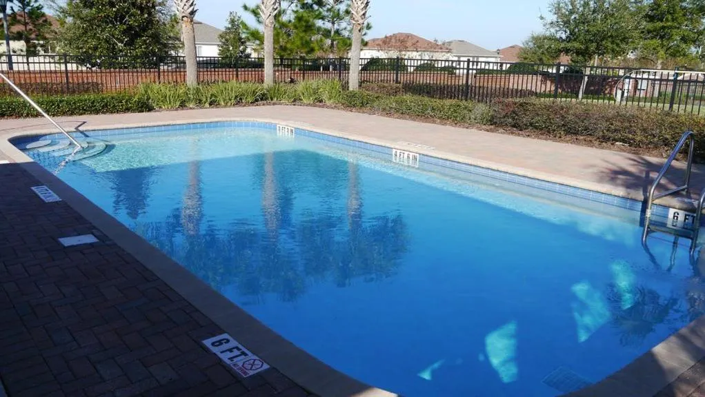 Swimming pool in Disney Luxury Villa Championsgate