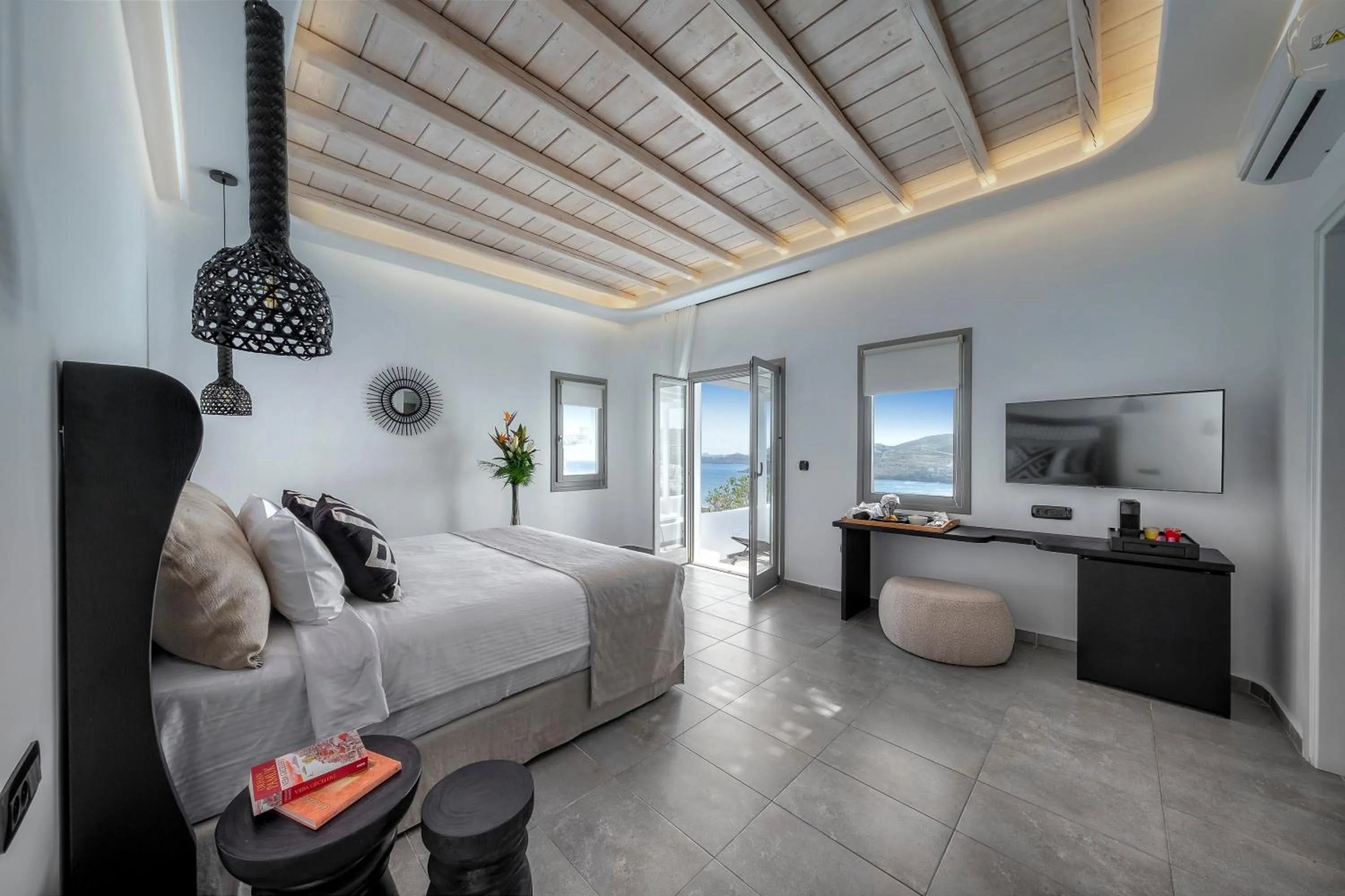 Bed in Deliades Hotel