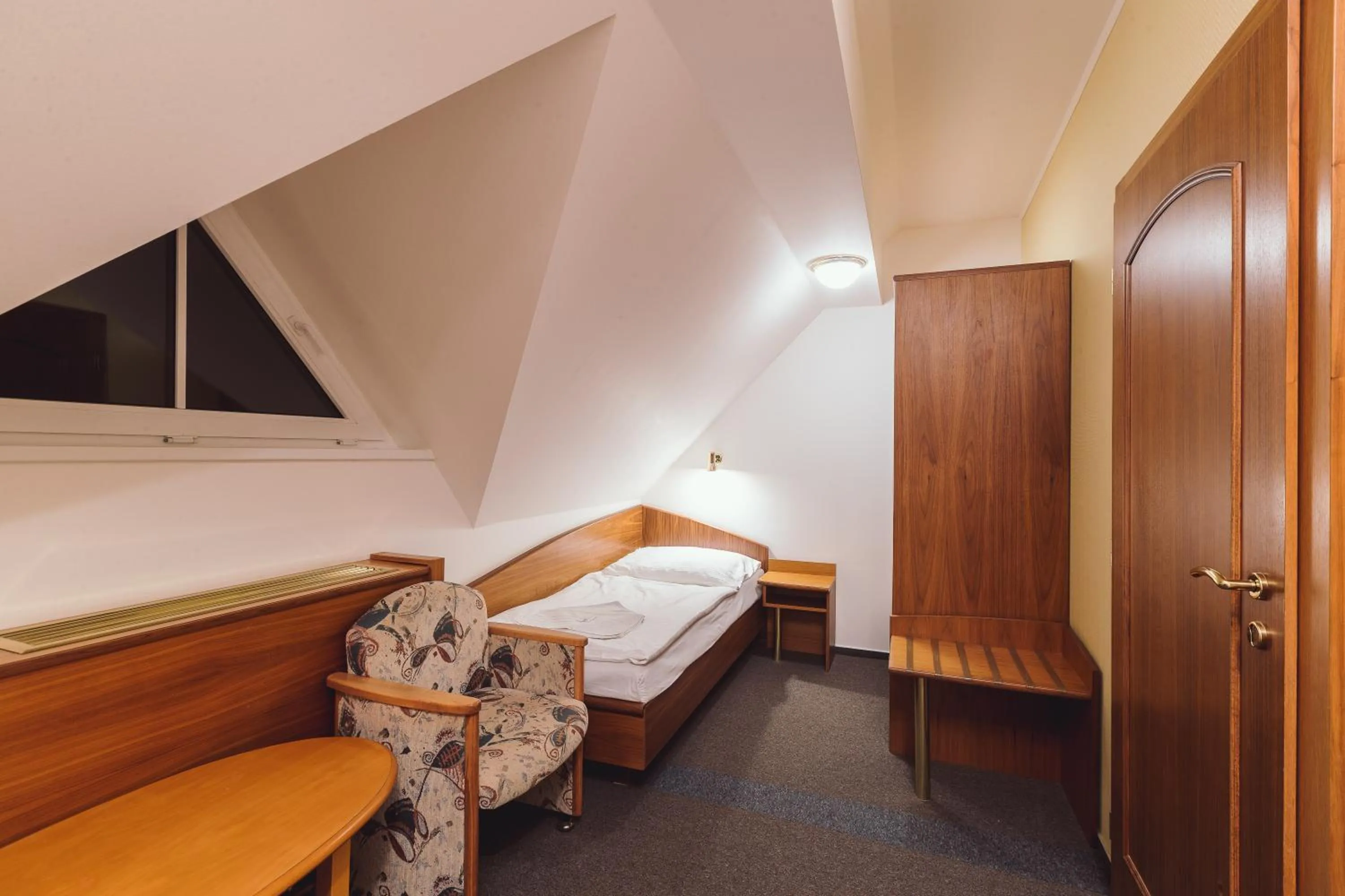 Bed in Hotel Annahof