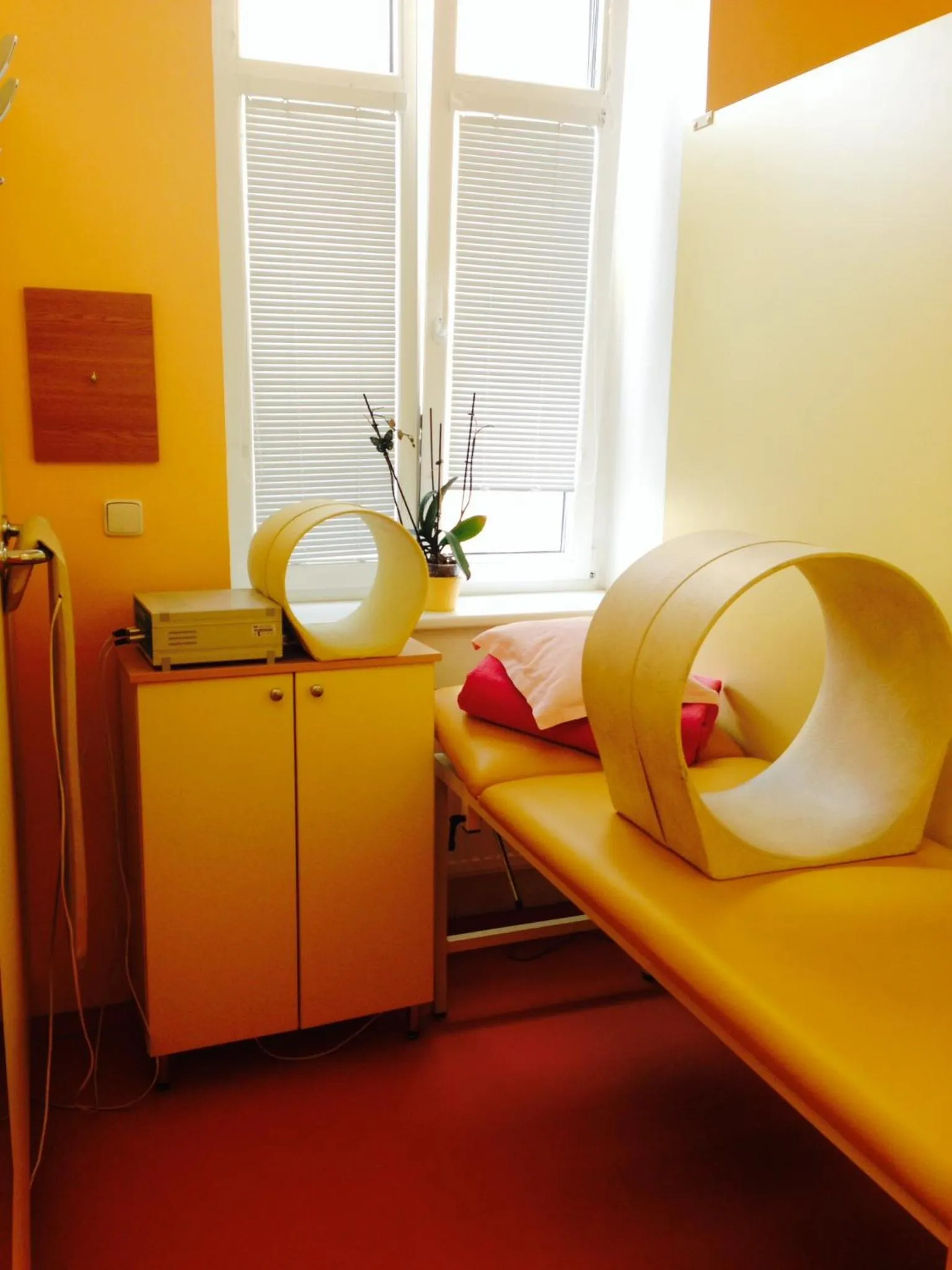 Spa and wellness centre/facilities, Bed in Hotel Flora