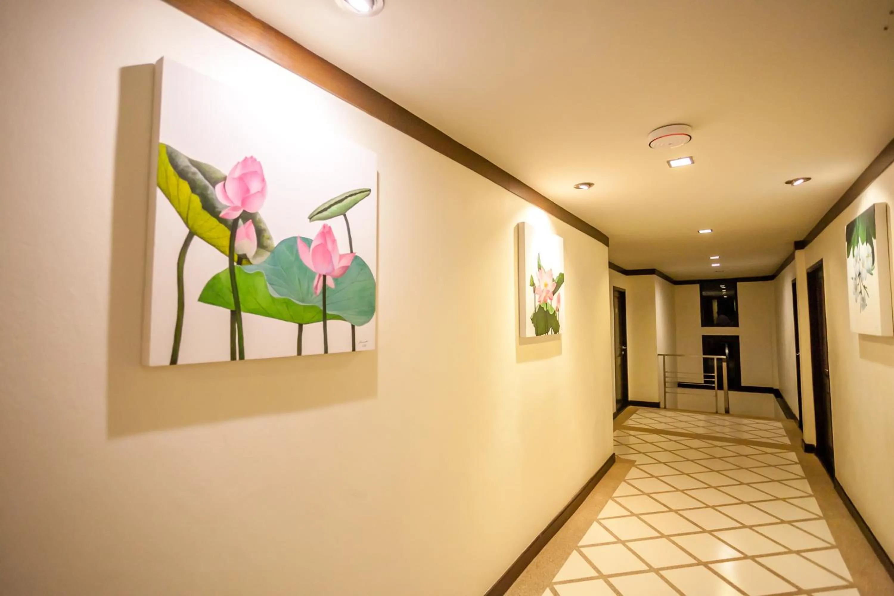 Lanta Mermaid Boutique House