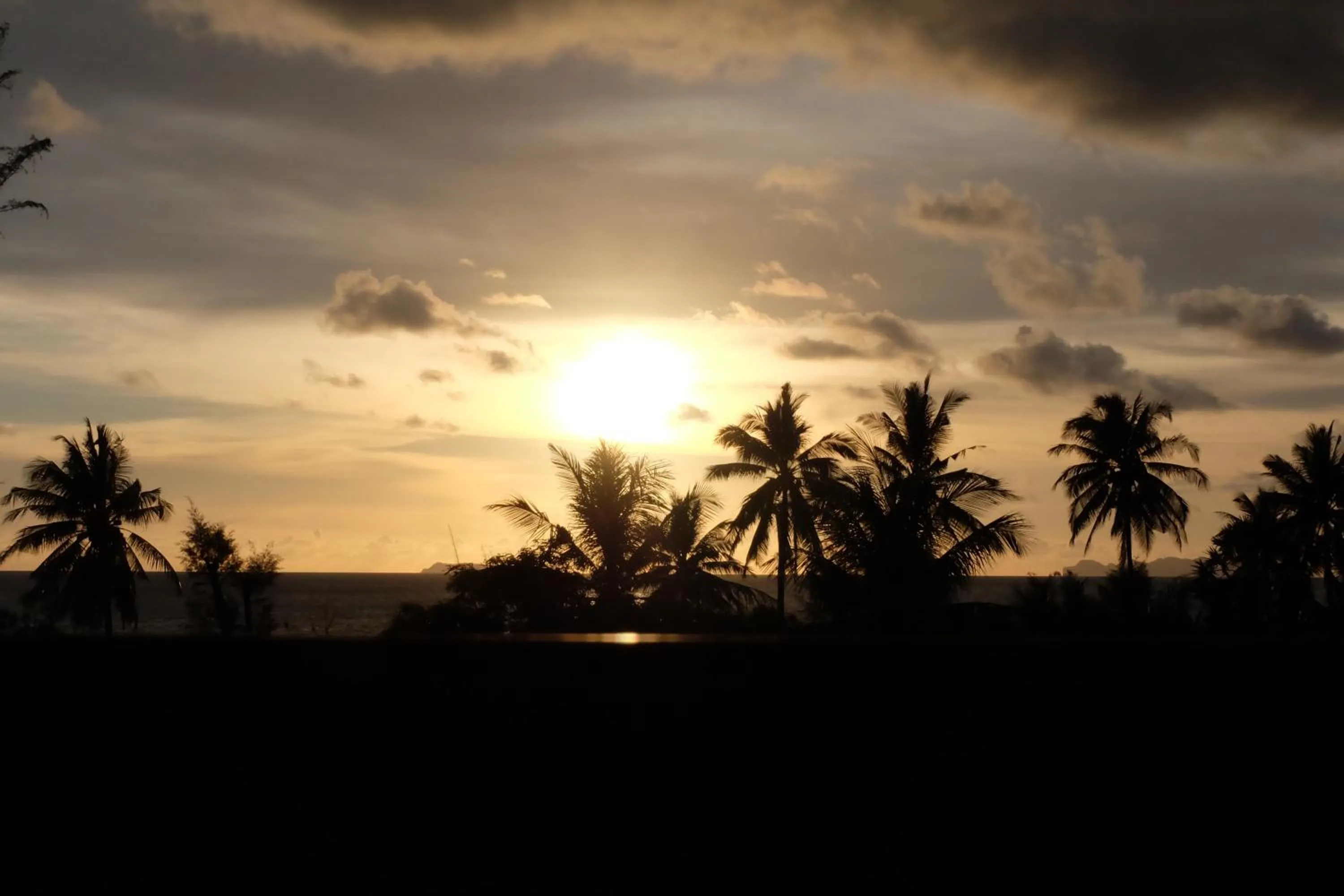 Sunset in Lanta Mermaid Boutique House