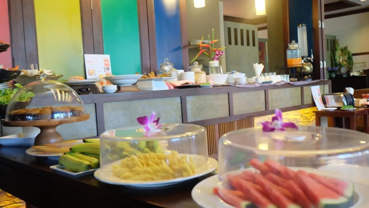 Buffet breakfast in Lanta Mermaid Boutique House