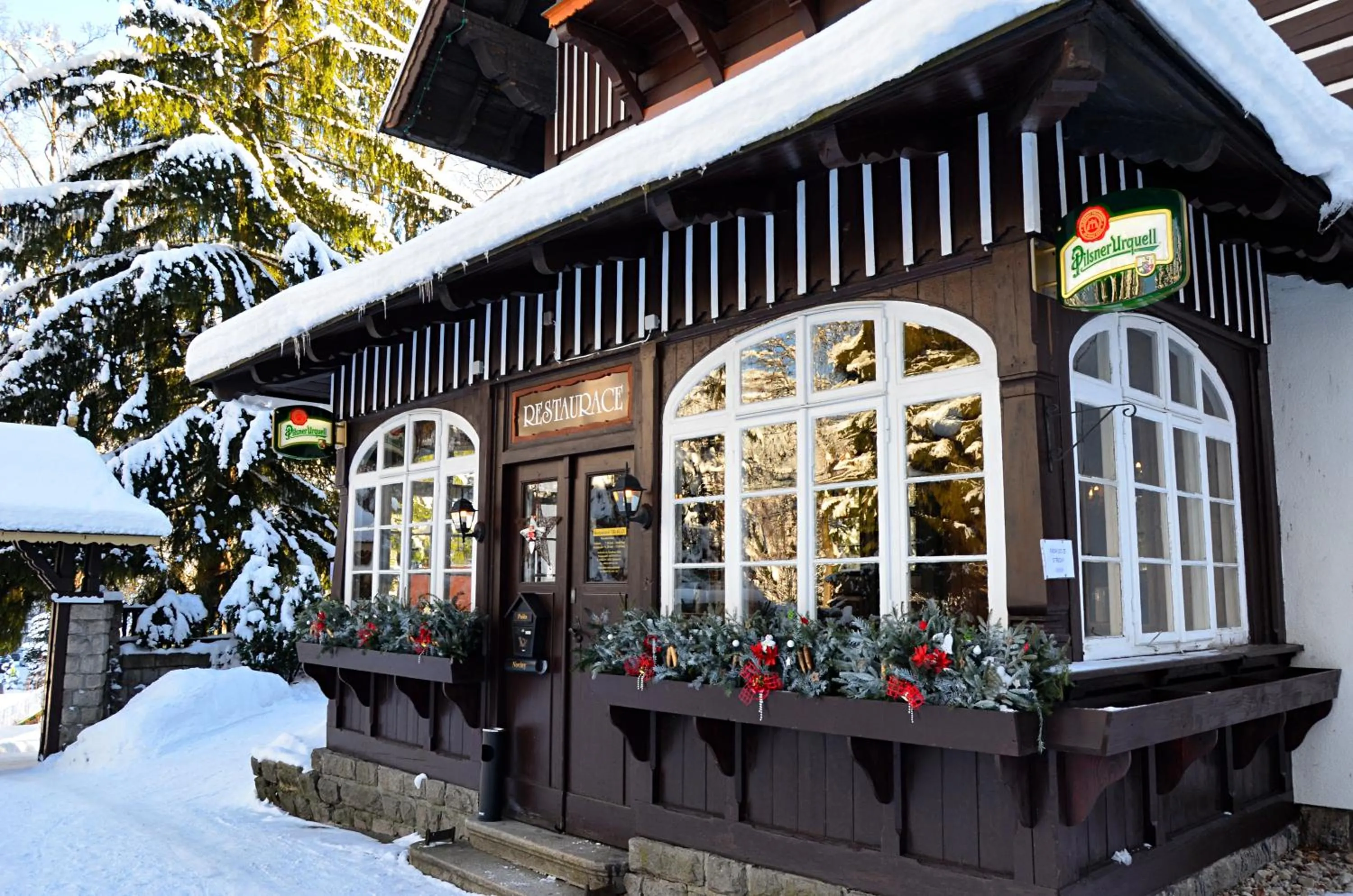 Facade/entrance in Hotel Tři Růže