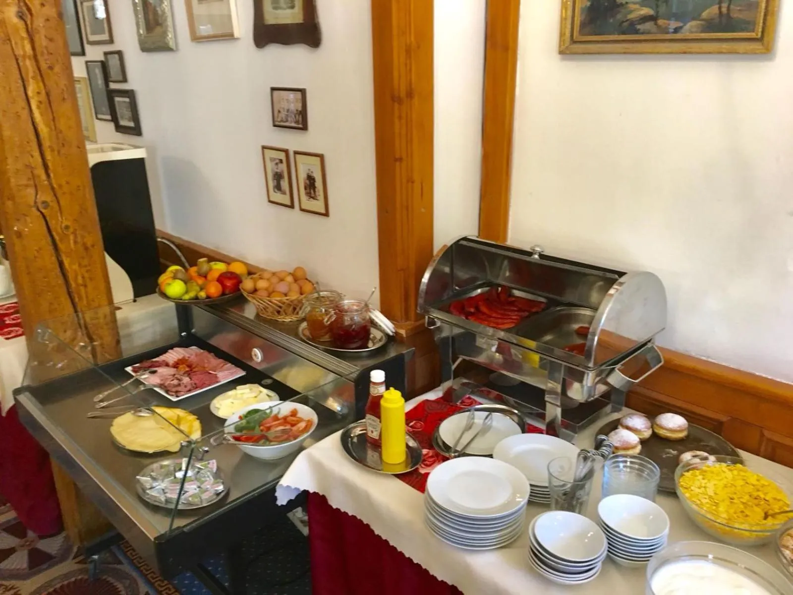 Restaurant/places to eat in Hotel Tři Růže