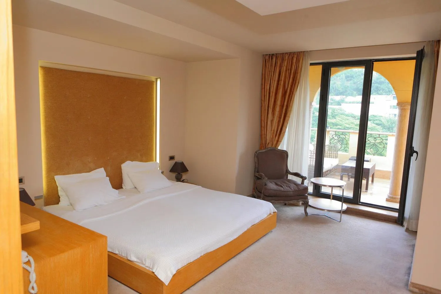 Photo of the whole room, Bed in Park Hotel Sandanski