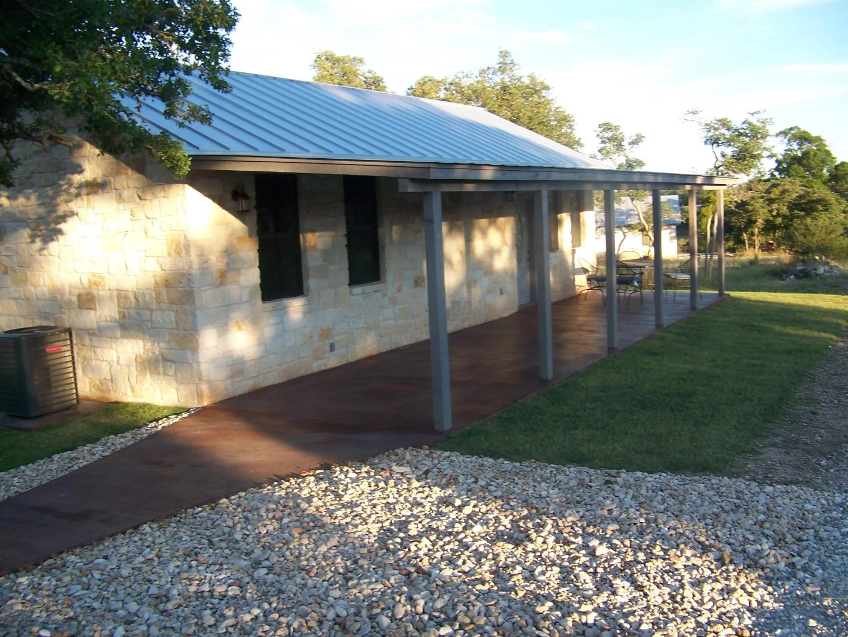 Facade/entrance in Breezy Hills Cottages - Hill Top Cottage