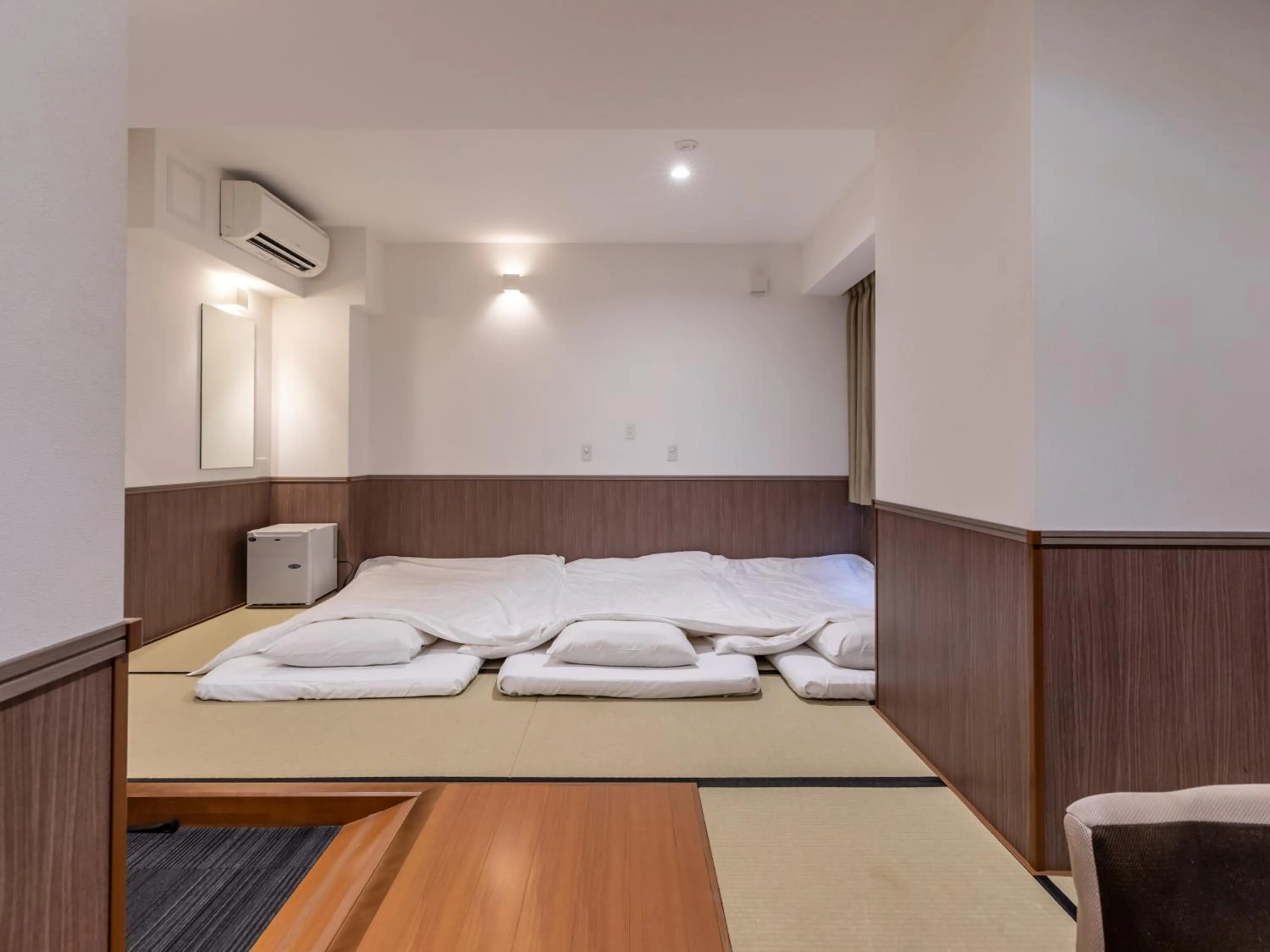 Bed in Hotel Excellence Enmachi Ekimae