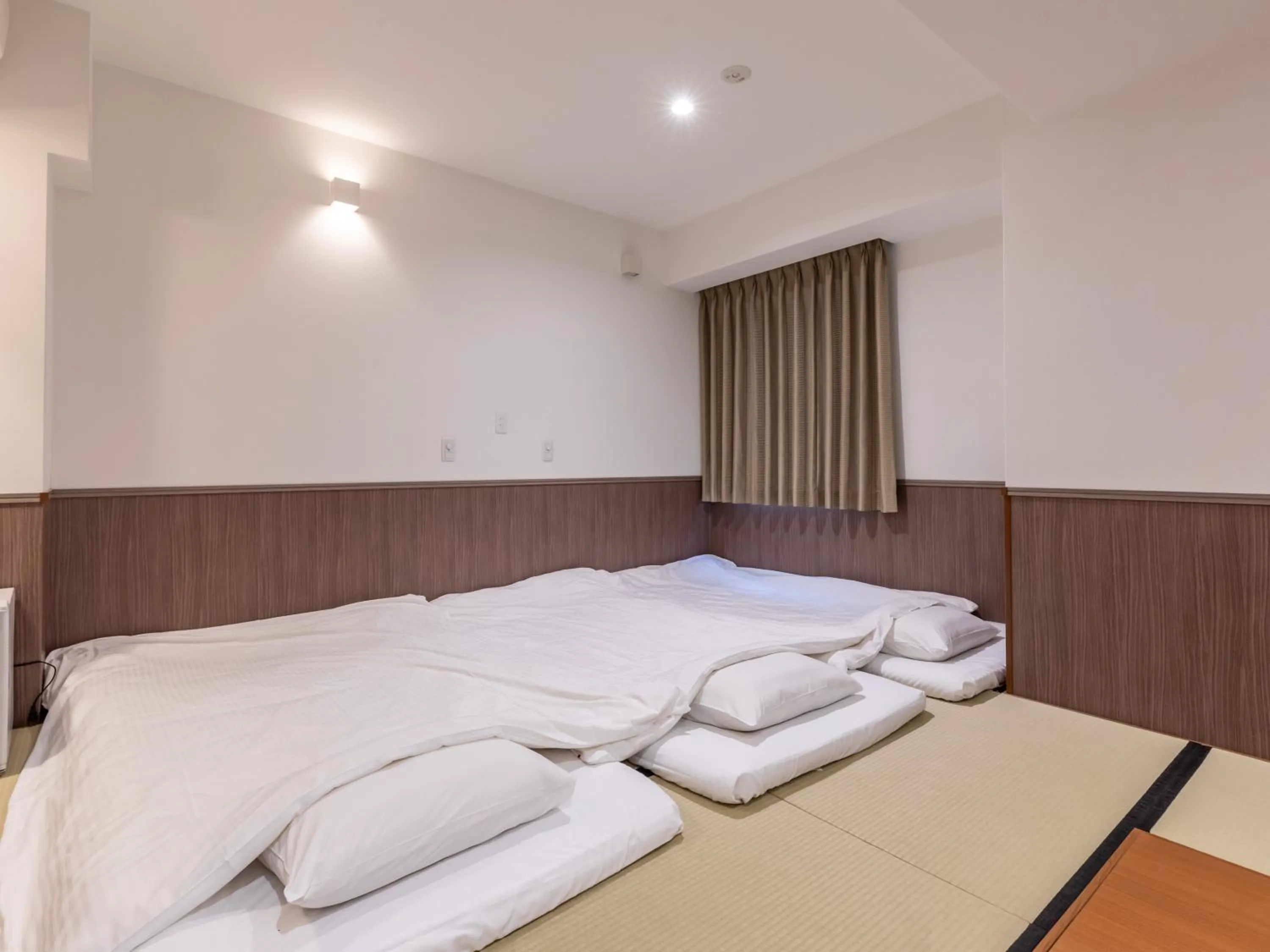 Bed in Hotel Excellence Enmachi Ekimae