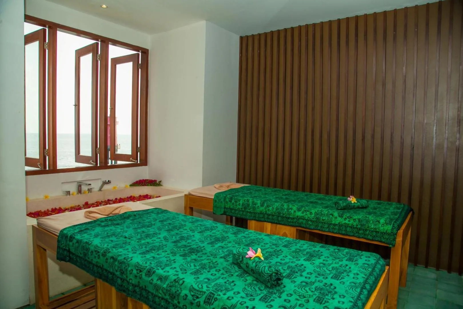 Spa and wellness centre/facilities in Rajavilla Lombok Resort - Seaside Serenity