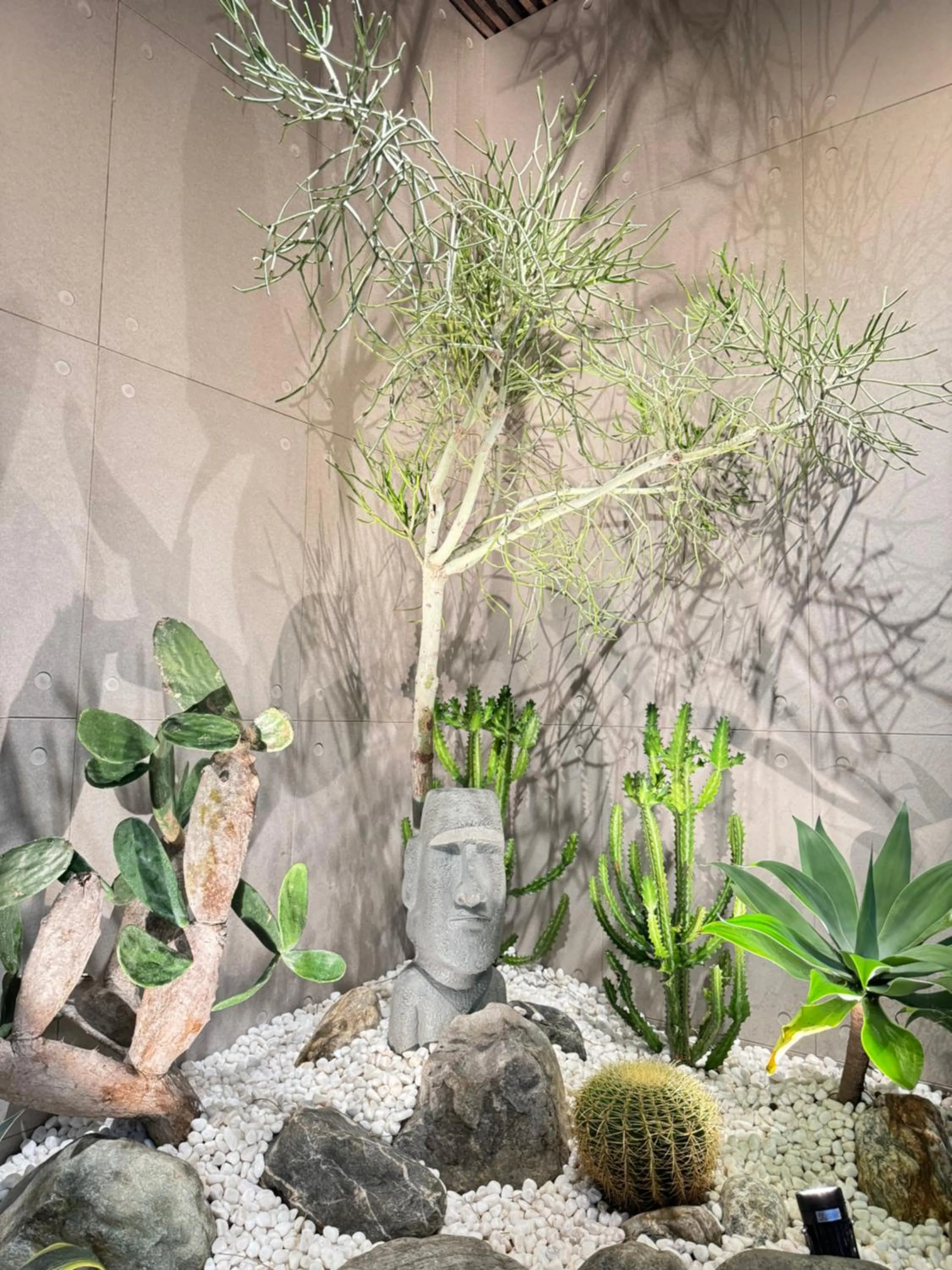 Property building in Her Home Spa Motel Douliu