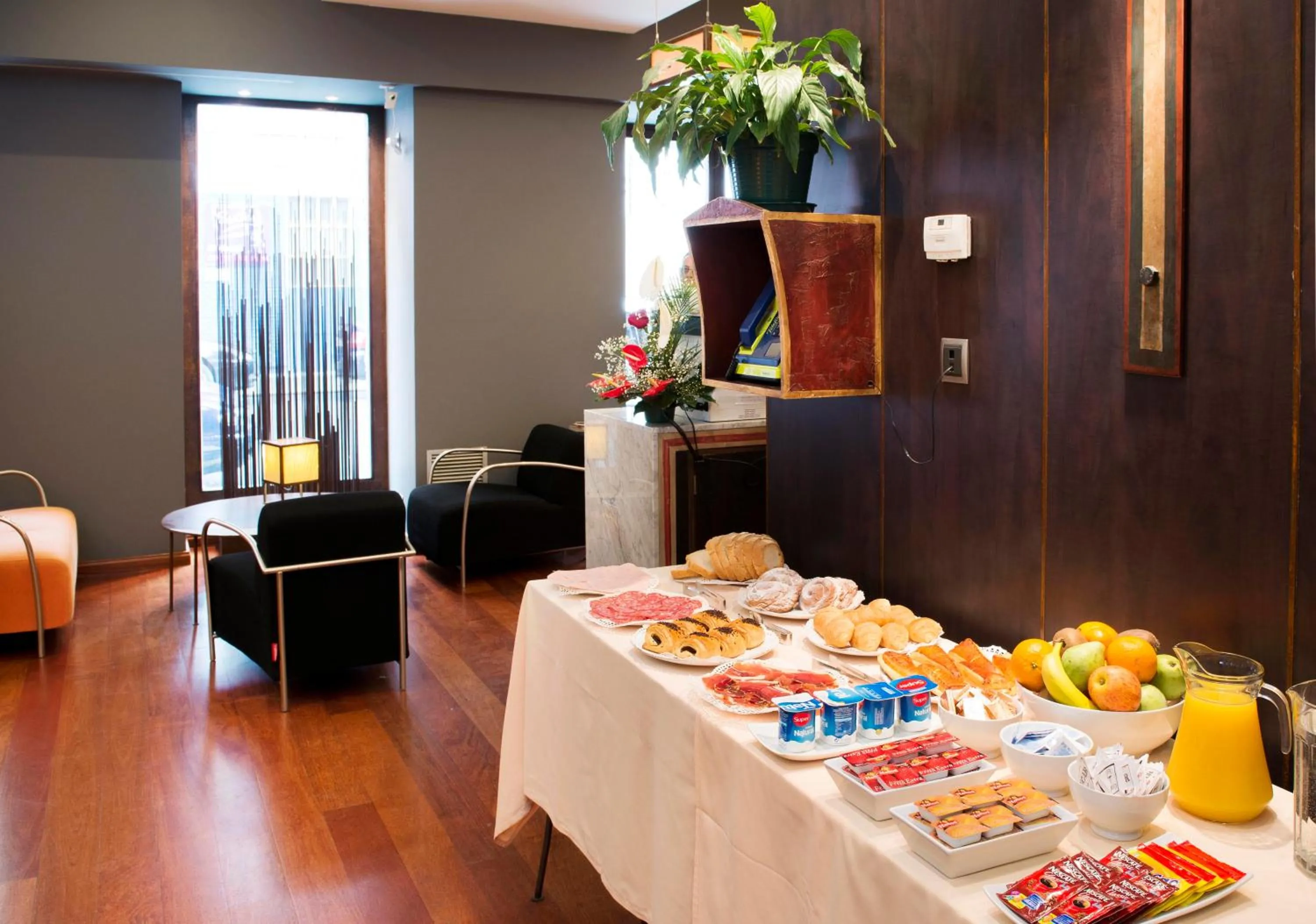 Breakfast in Hospedium Hotel Posada De La Luna