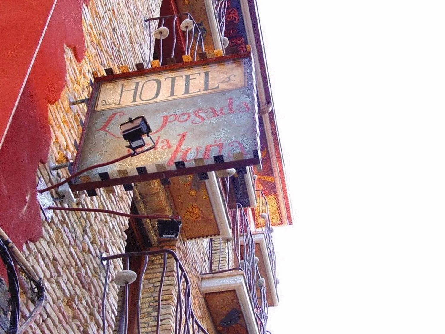 Property logo or sign in Hospedium Hotel Posada De La Luna