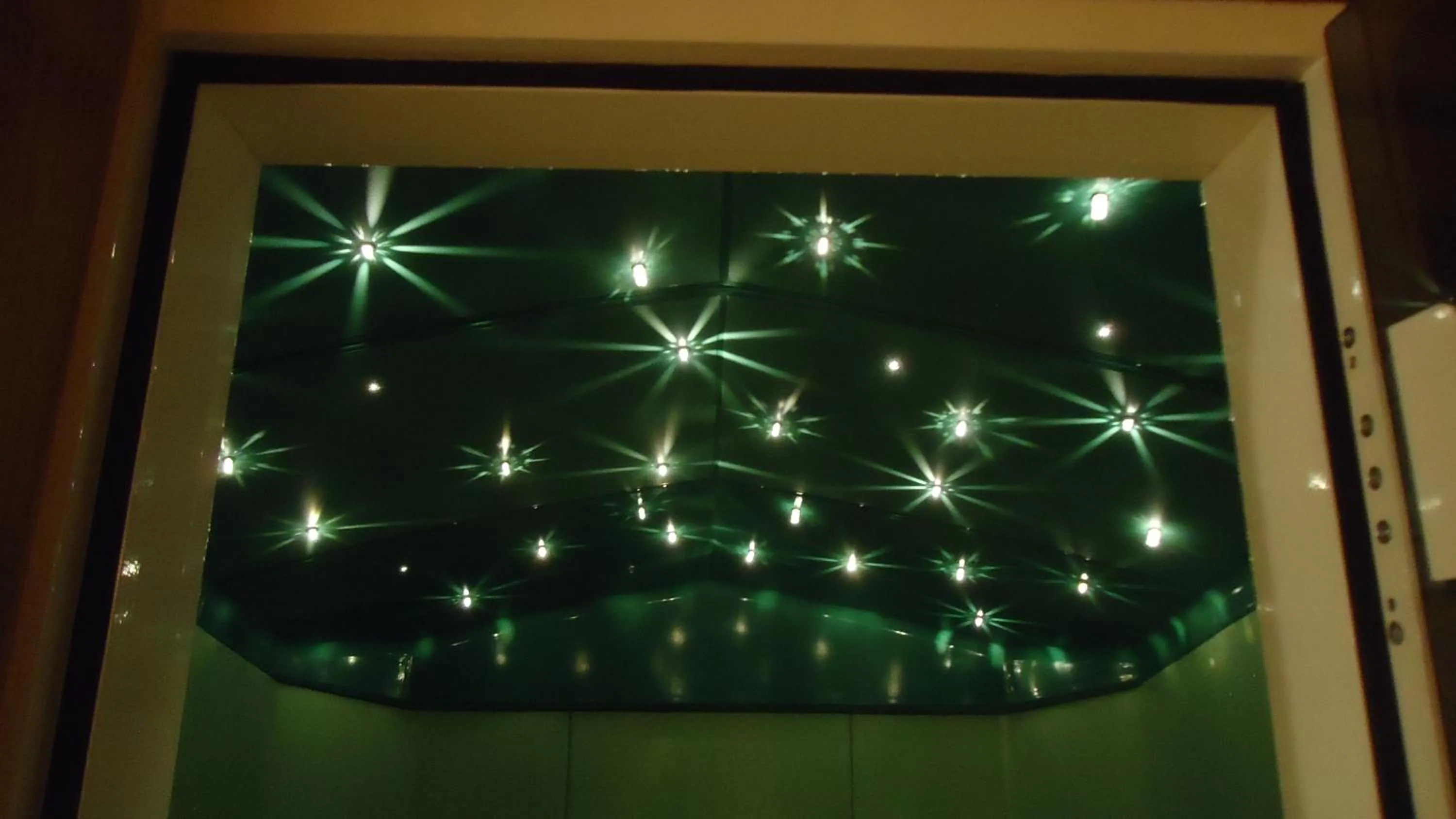 Spa and wellness centre/facilities in Landhaus Klausnerhof Hotel Garni