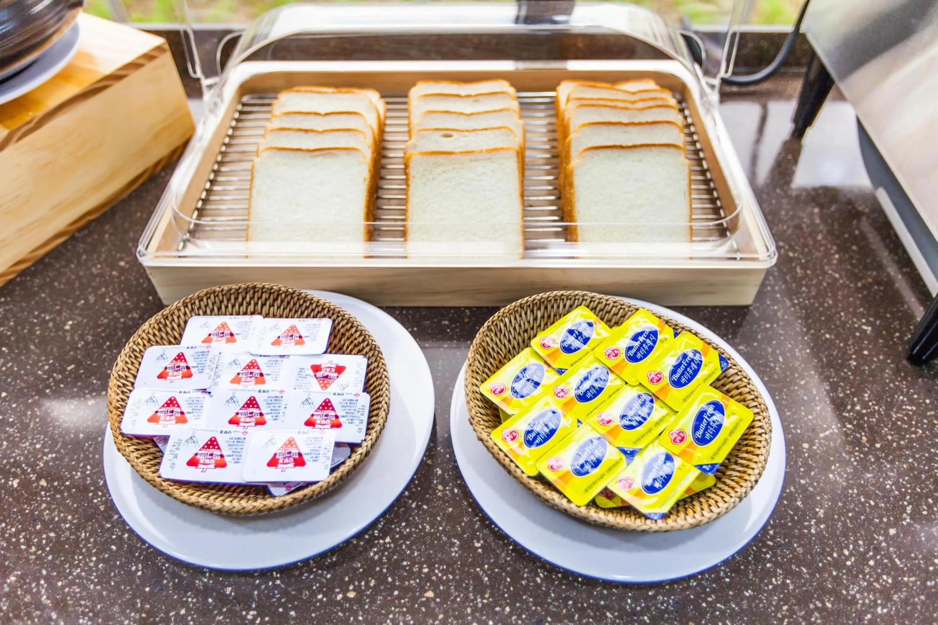 Breakfast, Food in HOTEL SWEETCASTLE