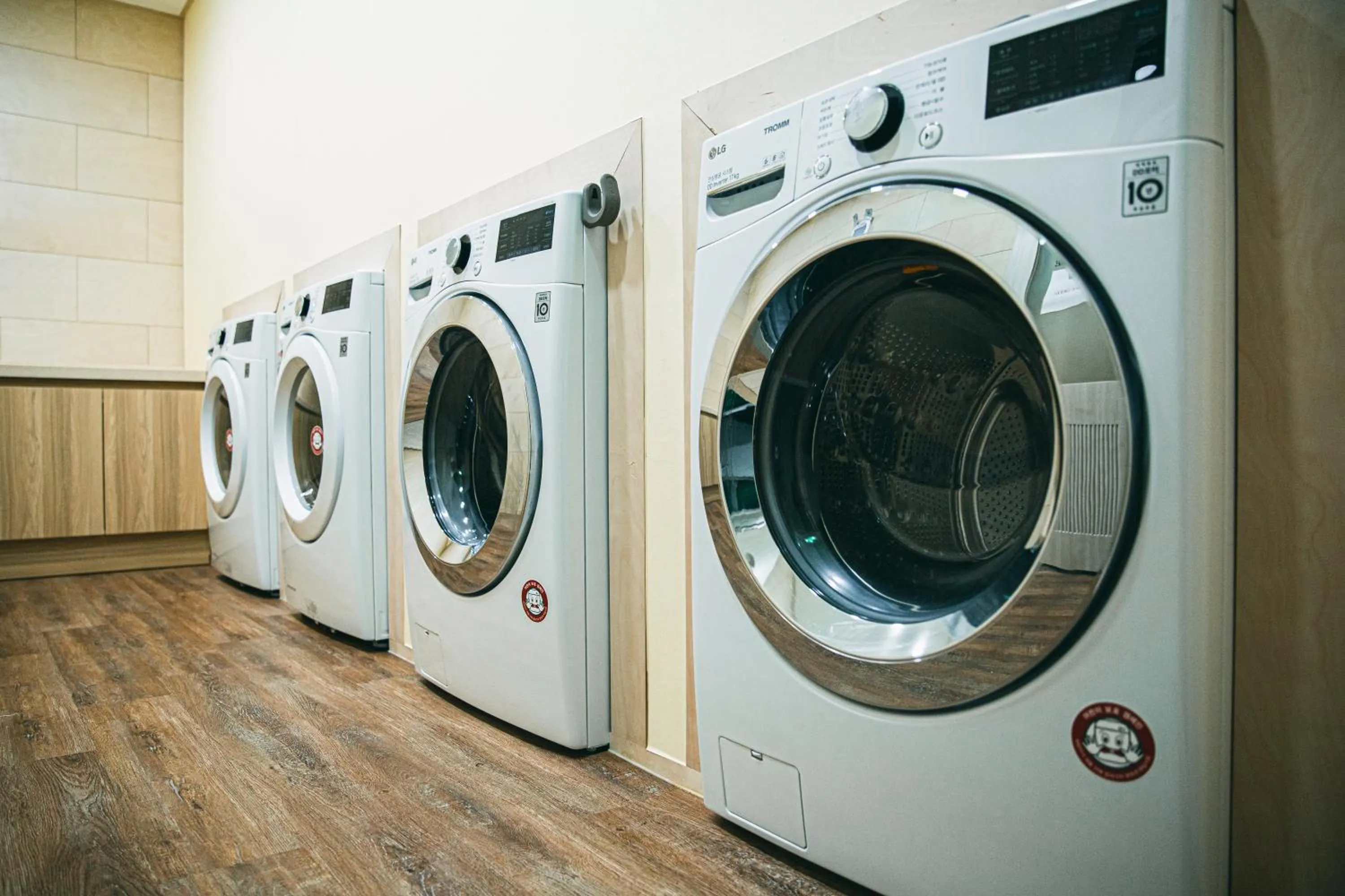 washing machine in HOTEL SWEETCASTLE