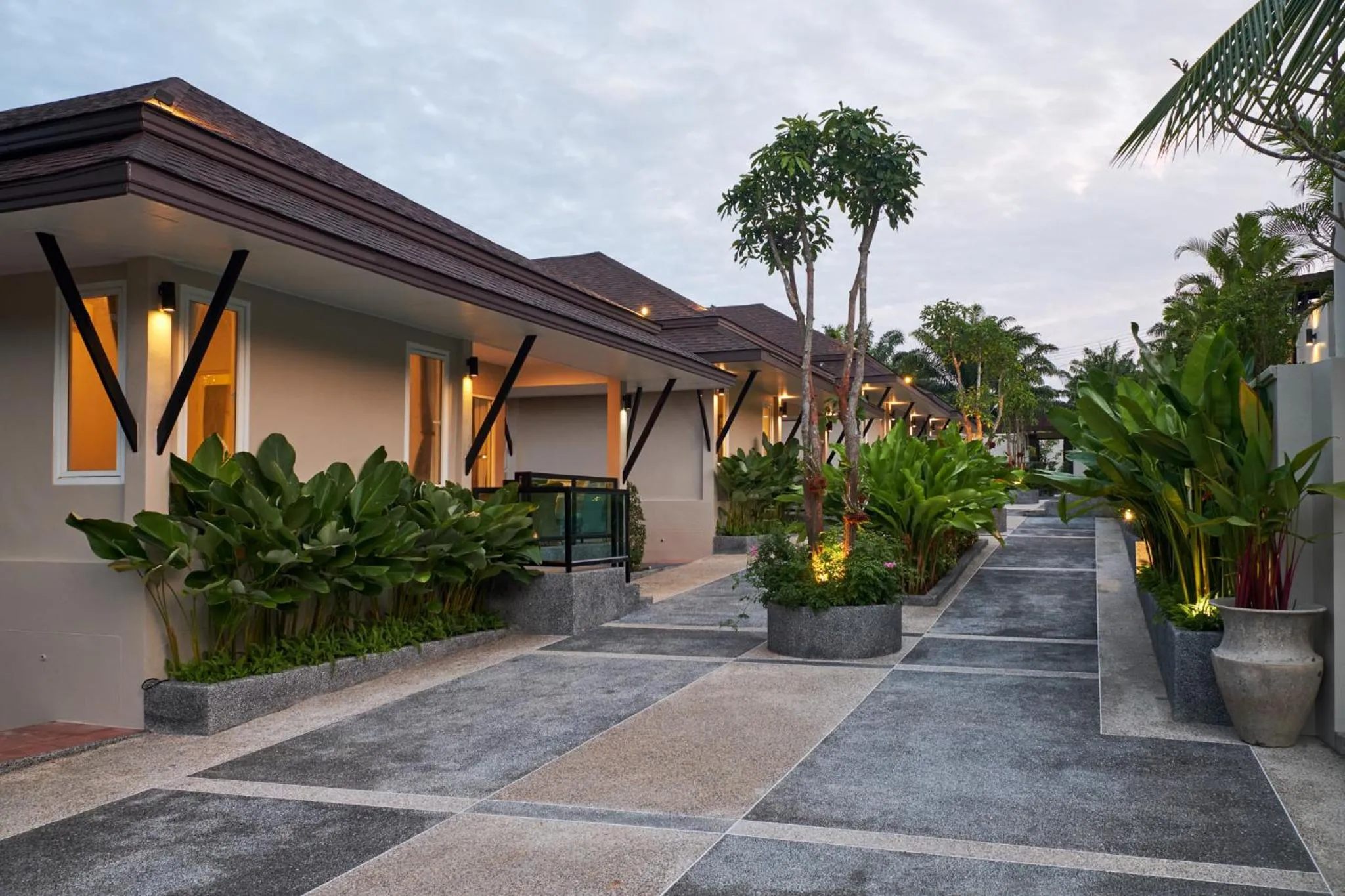 Garden in De Malee Pool Villas - SHA Extra Plus