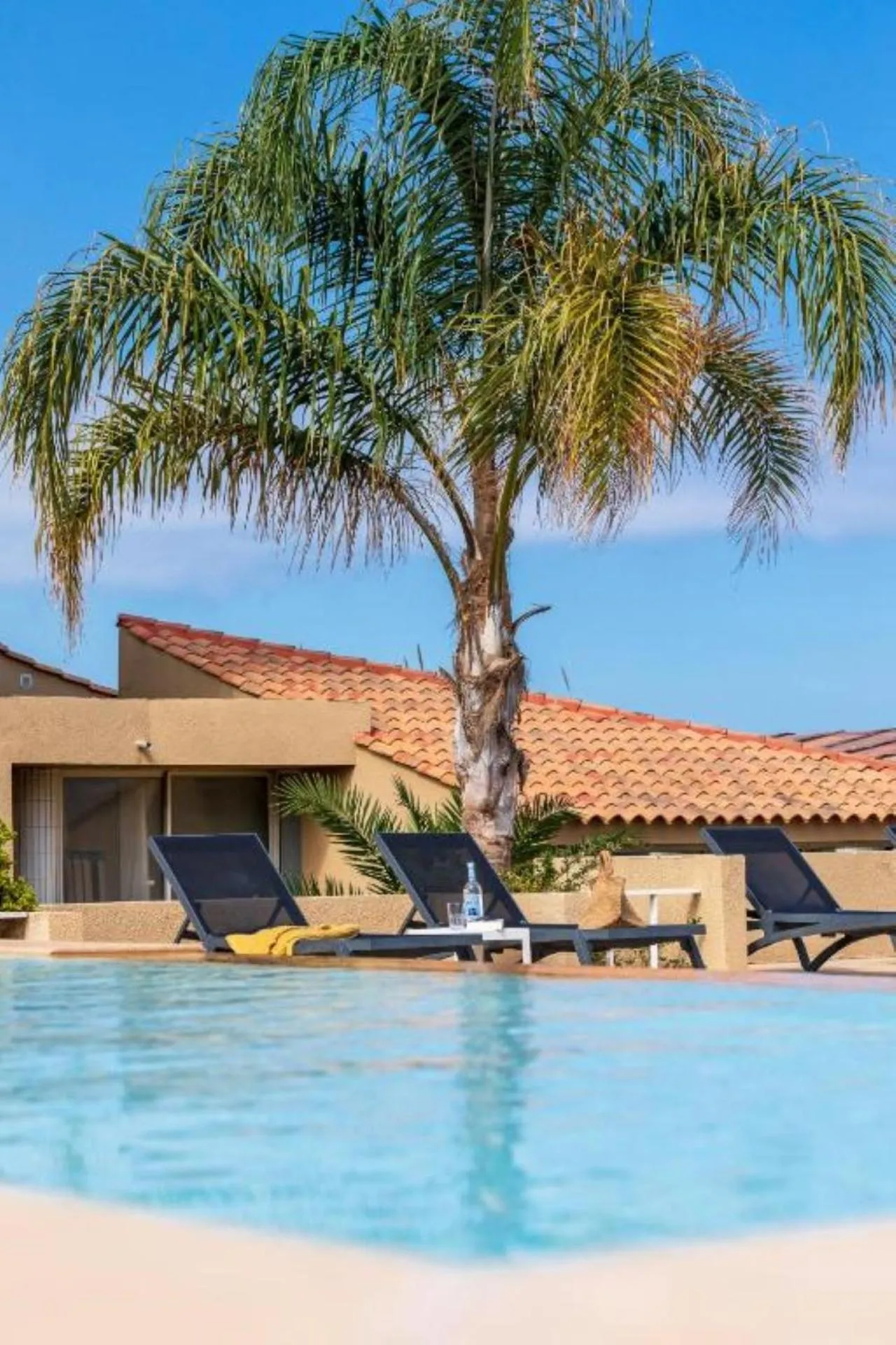 Swimming pool in Résidence Marina Bianca