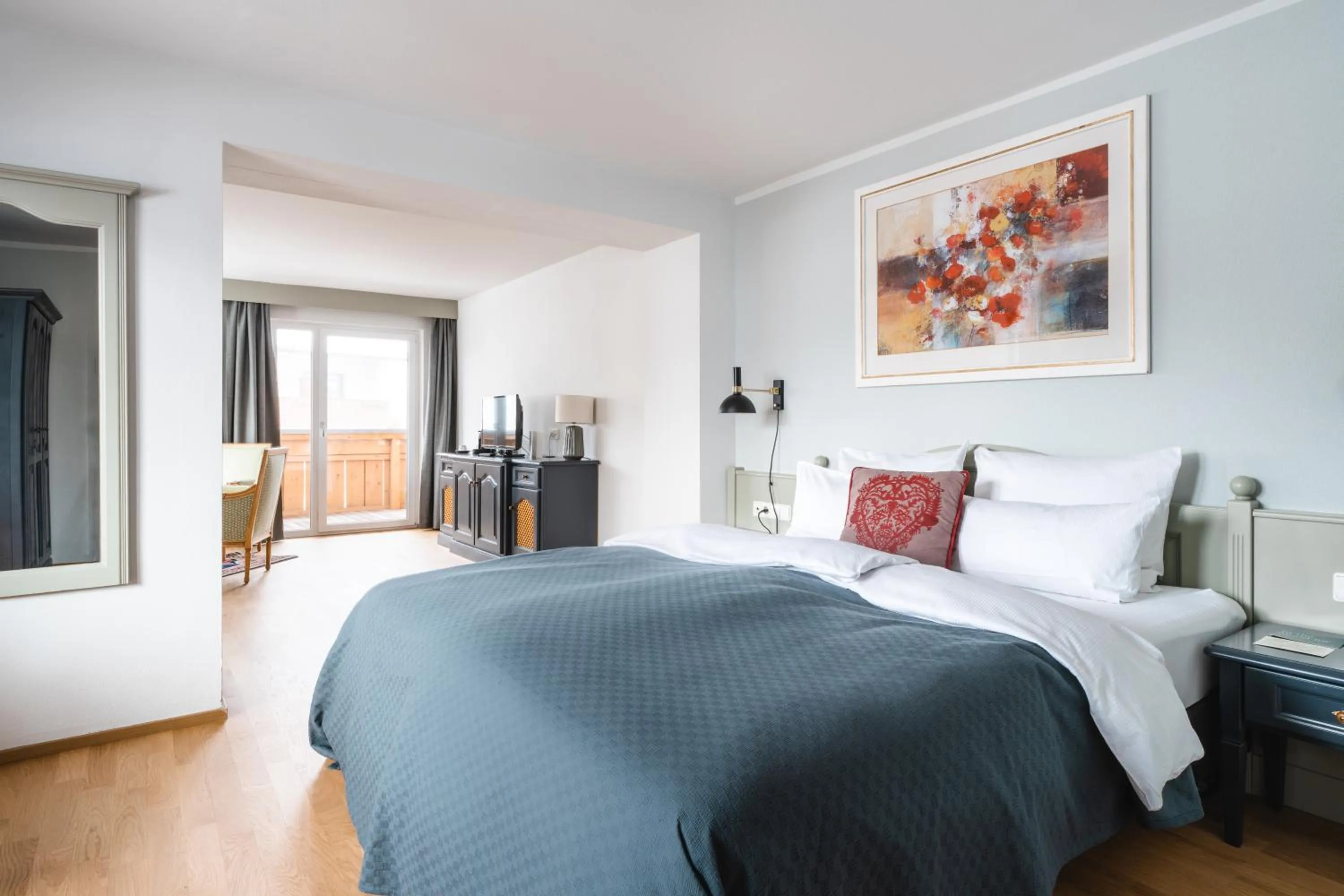 Bed in HENRI Country House Seefeld