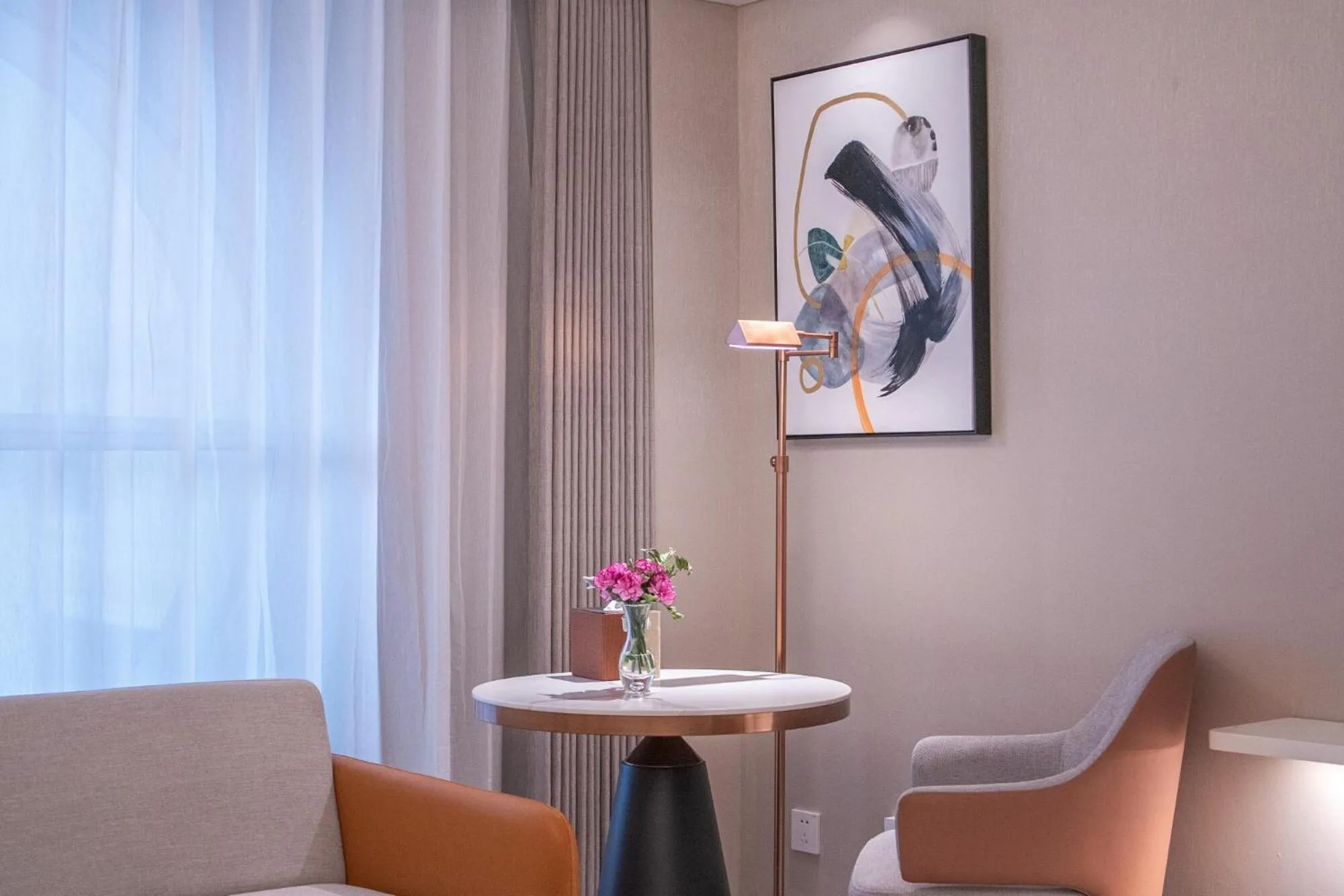 Seating area in Sunworld Dynasty Hotel Beijing Wangfujing