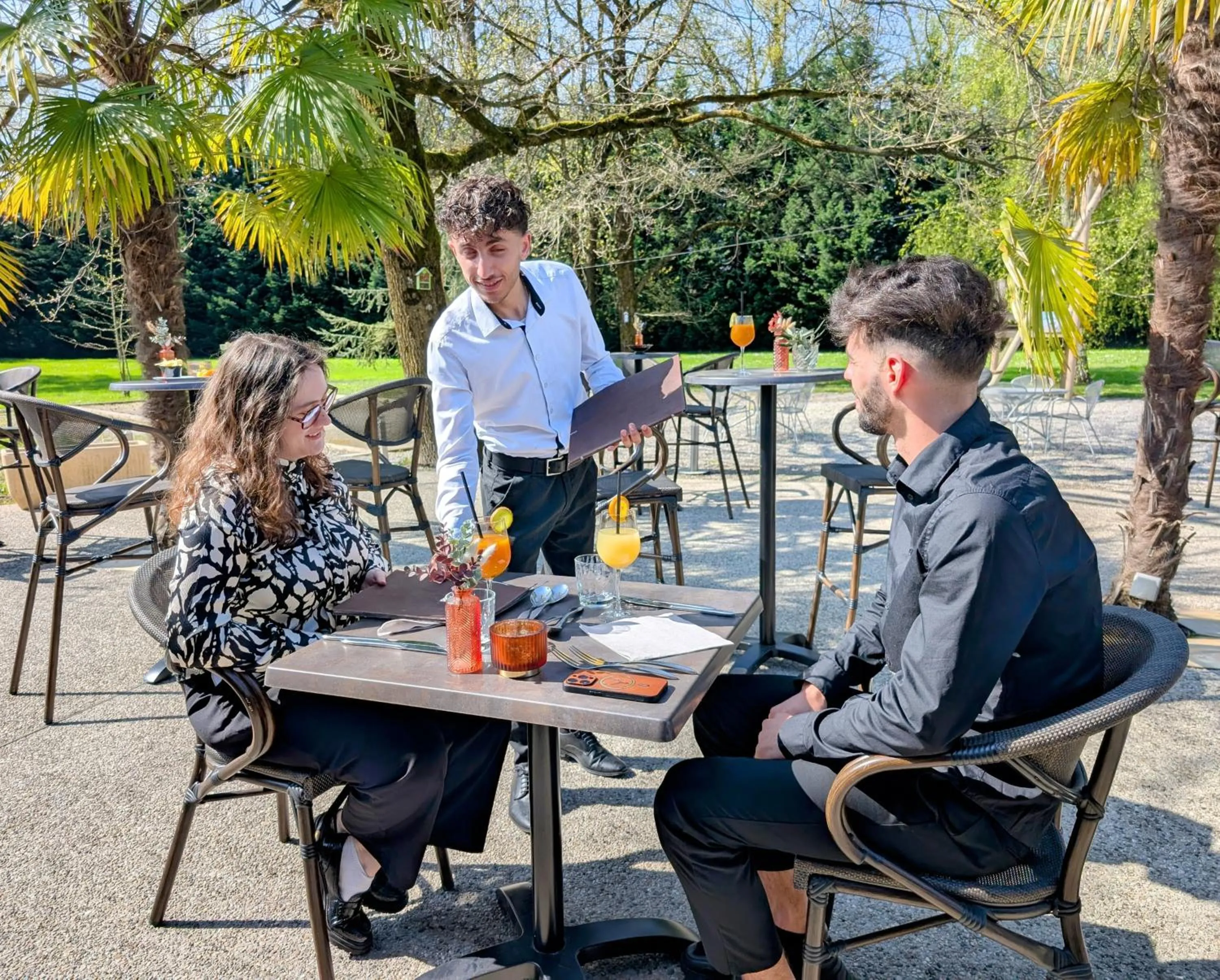 Patio in Best Western Alexander Park Chambéry