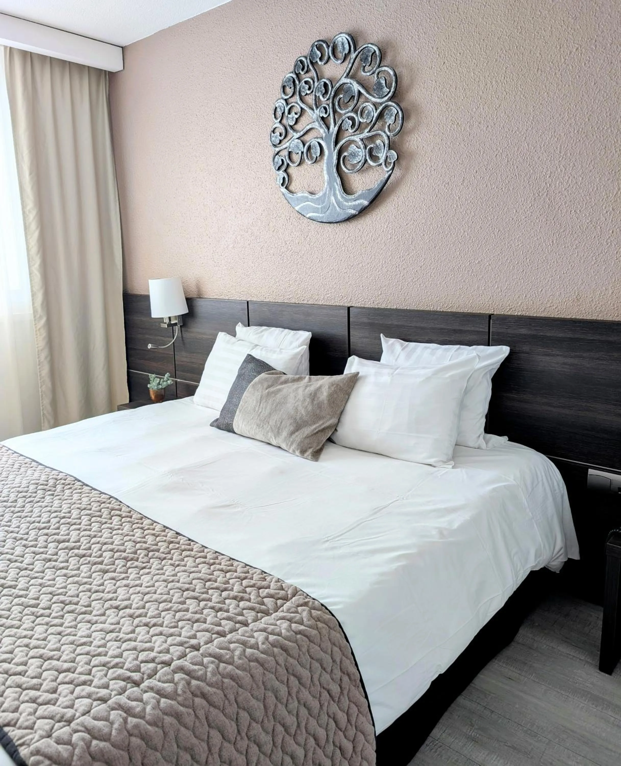 Bedroom, Bed in Best Western Alexander Park Chambéry